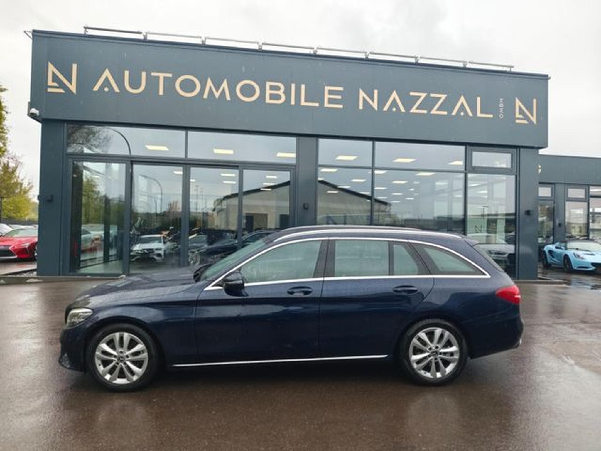 Mercedes C 200 C 200 T AVANTGARDE *VOLLLED*KAMERA*AHK*FACELIFT* (2019) - Photo 13