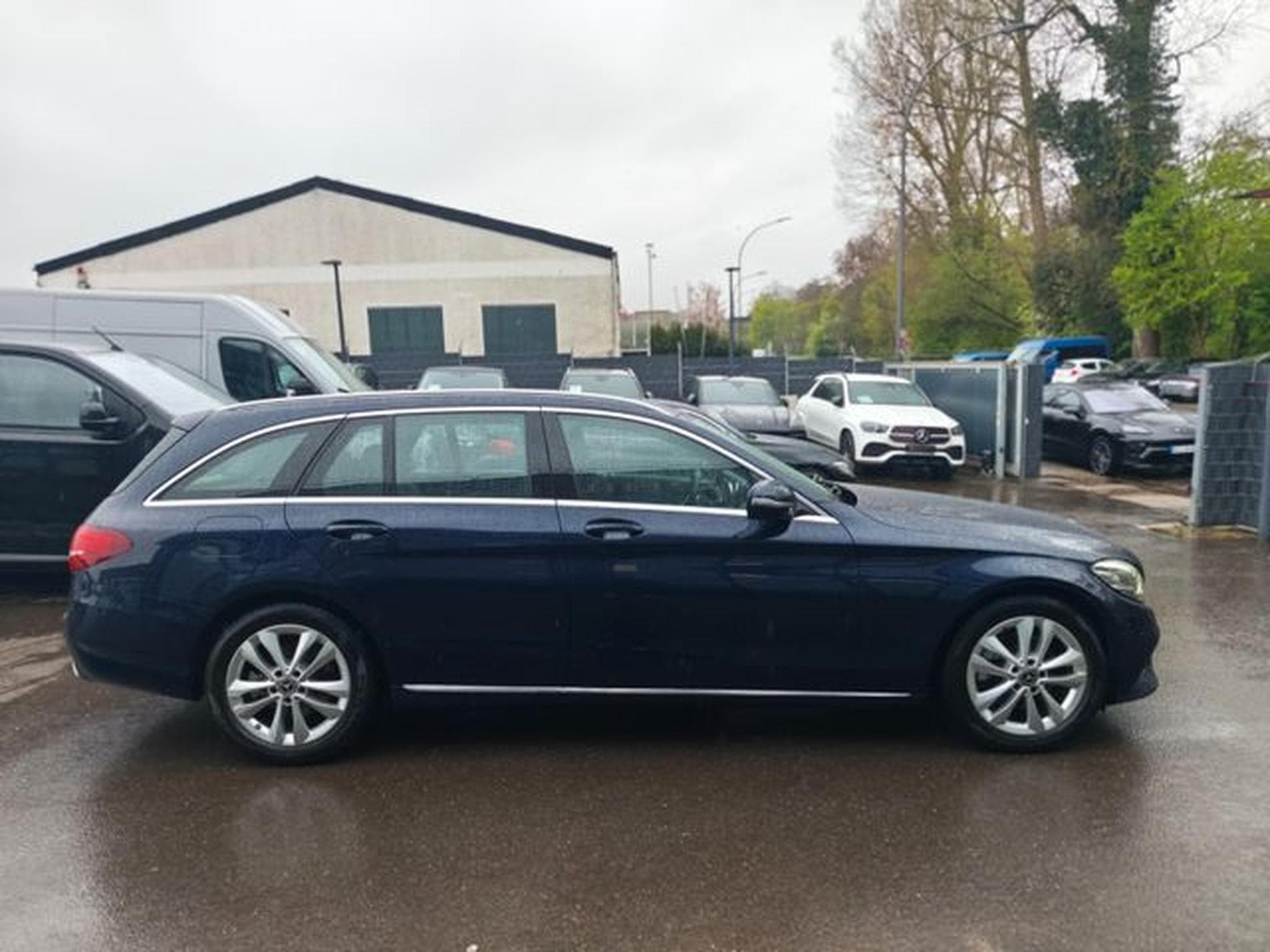 Mercedes C 200 C 200 T AVANTGARDE *VOLLLED*KAMERA*AHK*FACELIFT* (2019) - Photo 14