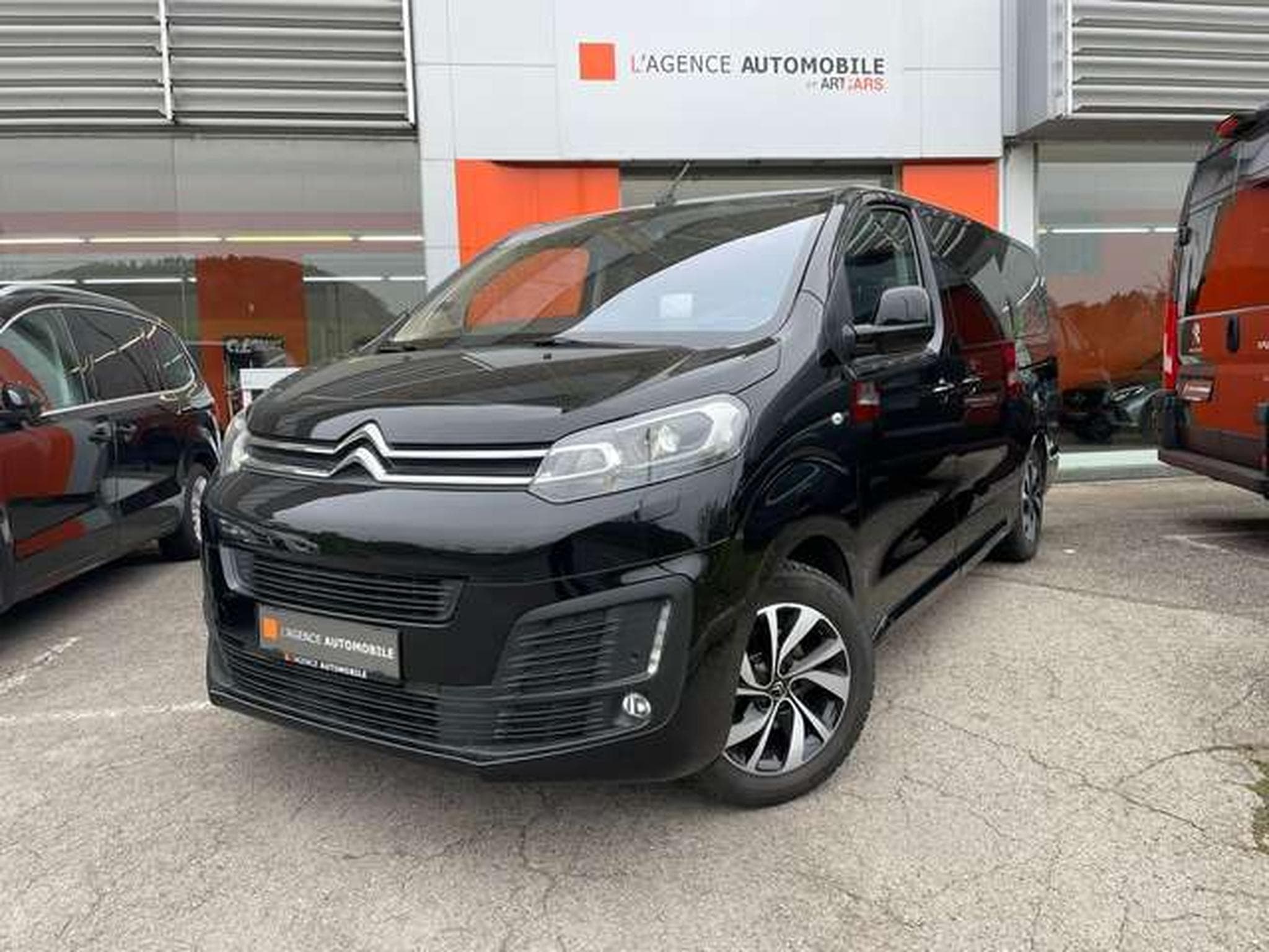 Citroen Spacetourer Jumpy XL 180 EAT8-JUSQU'A 48 MOIS DE GARANTIE (2020) - Photo 2