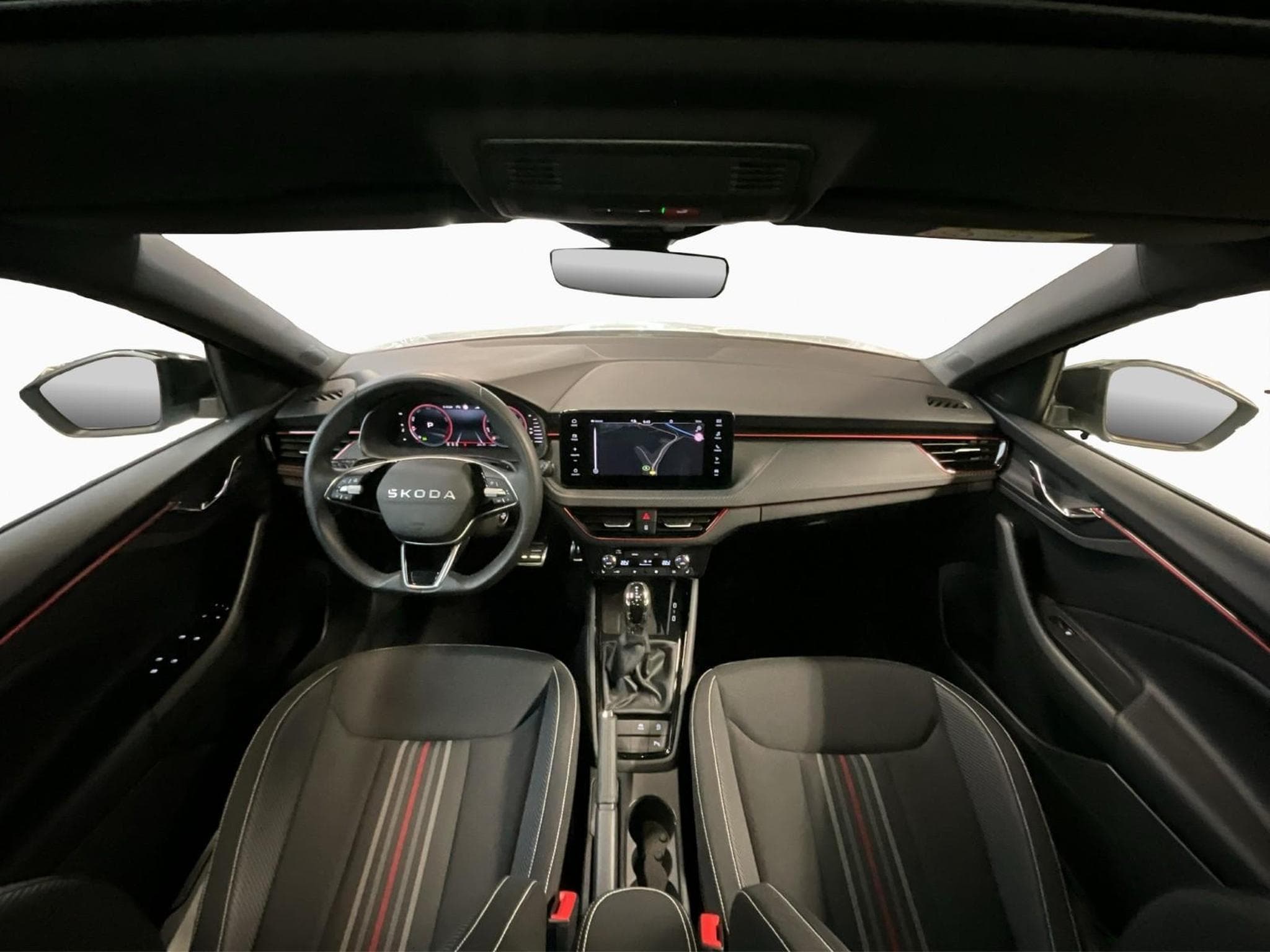 Skoda Scala Monte-Carlo+DSG+LED+Pano (2025) - Photo 2