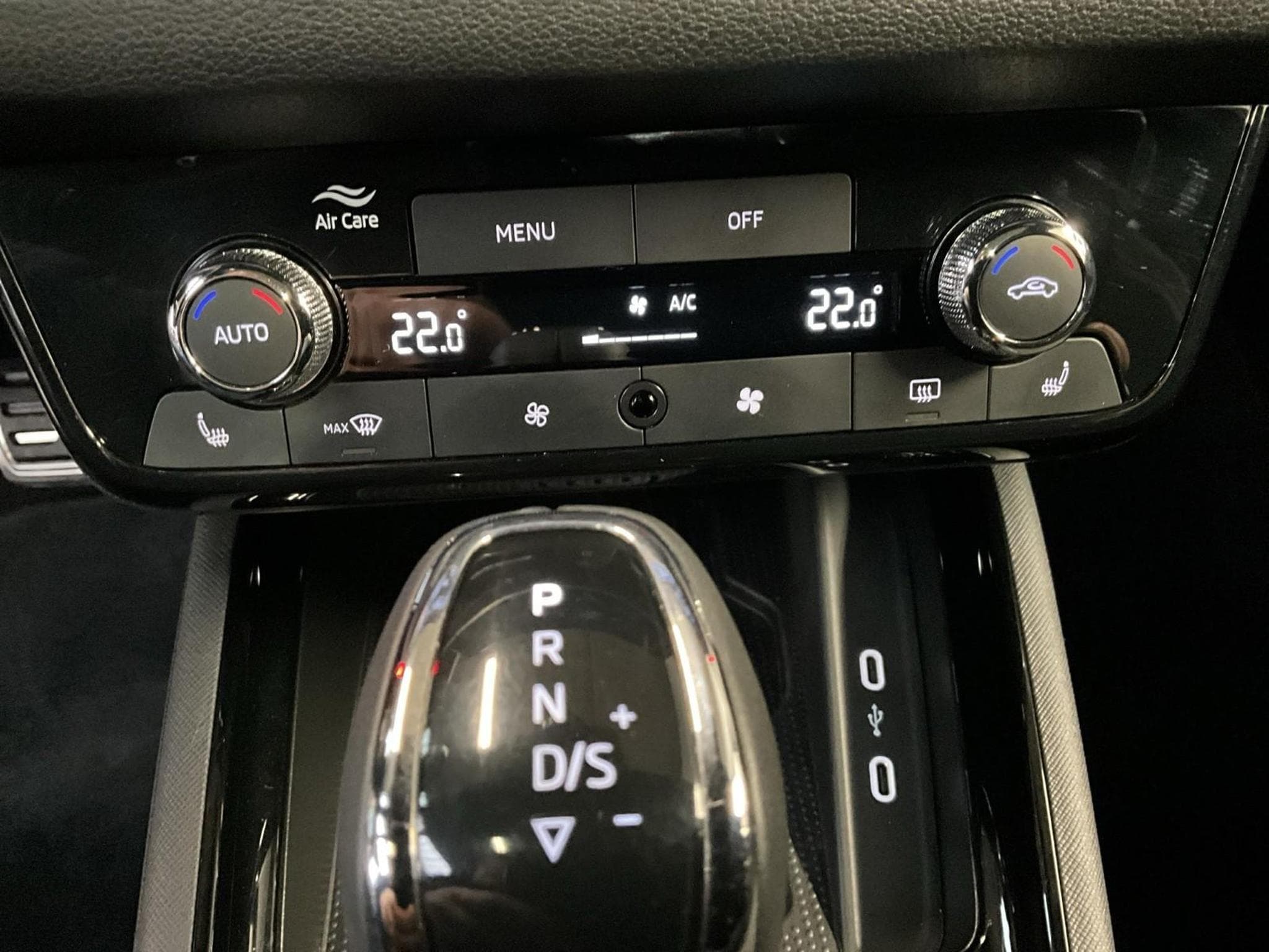 Skoda Scala Monte-Carlo+DSG+LED+Pano (2025) - Photo 20