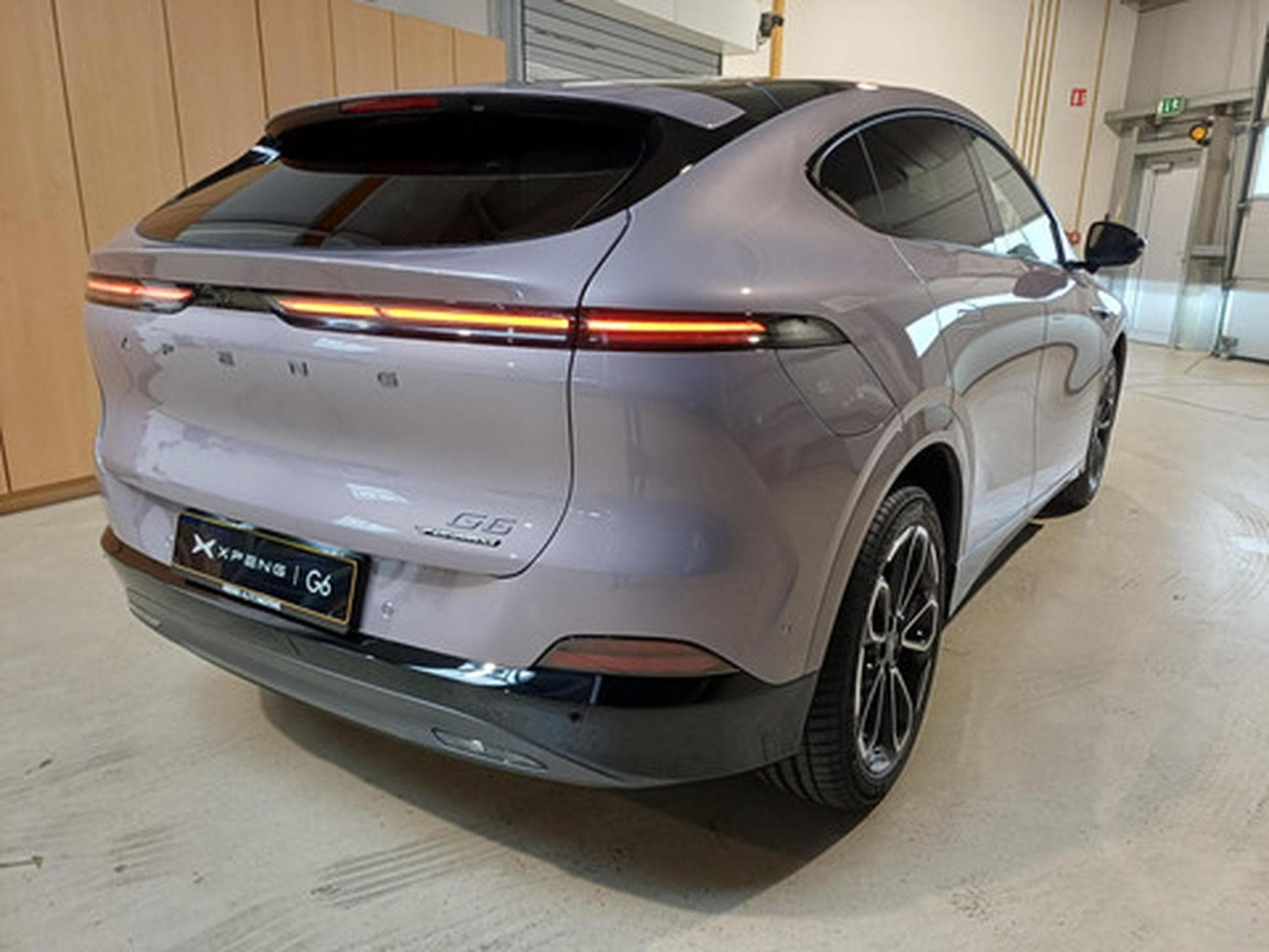 Xpeng G6 BEV 81KWH Performance AWD (2026) - Photo 6