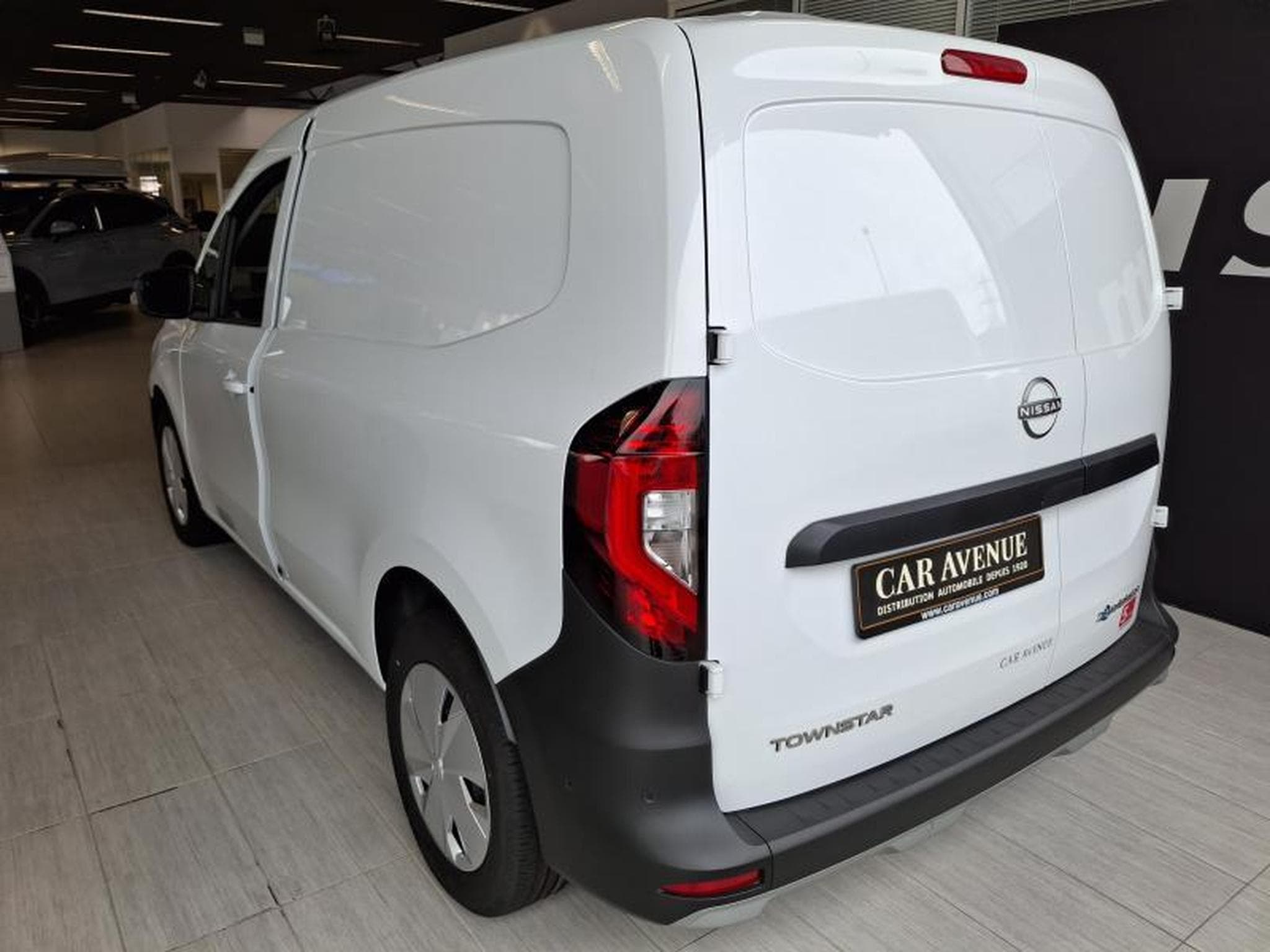 Nissan Townstar VAN EV N-Connecta L1H1 (2025) - Photo 6