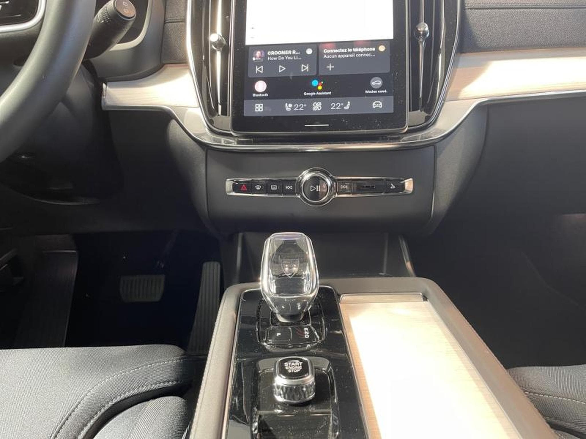 Volvo XC90 B5 AWD Ultra Bright / Essence (2025) - Photo 11