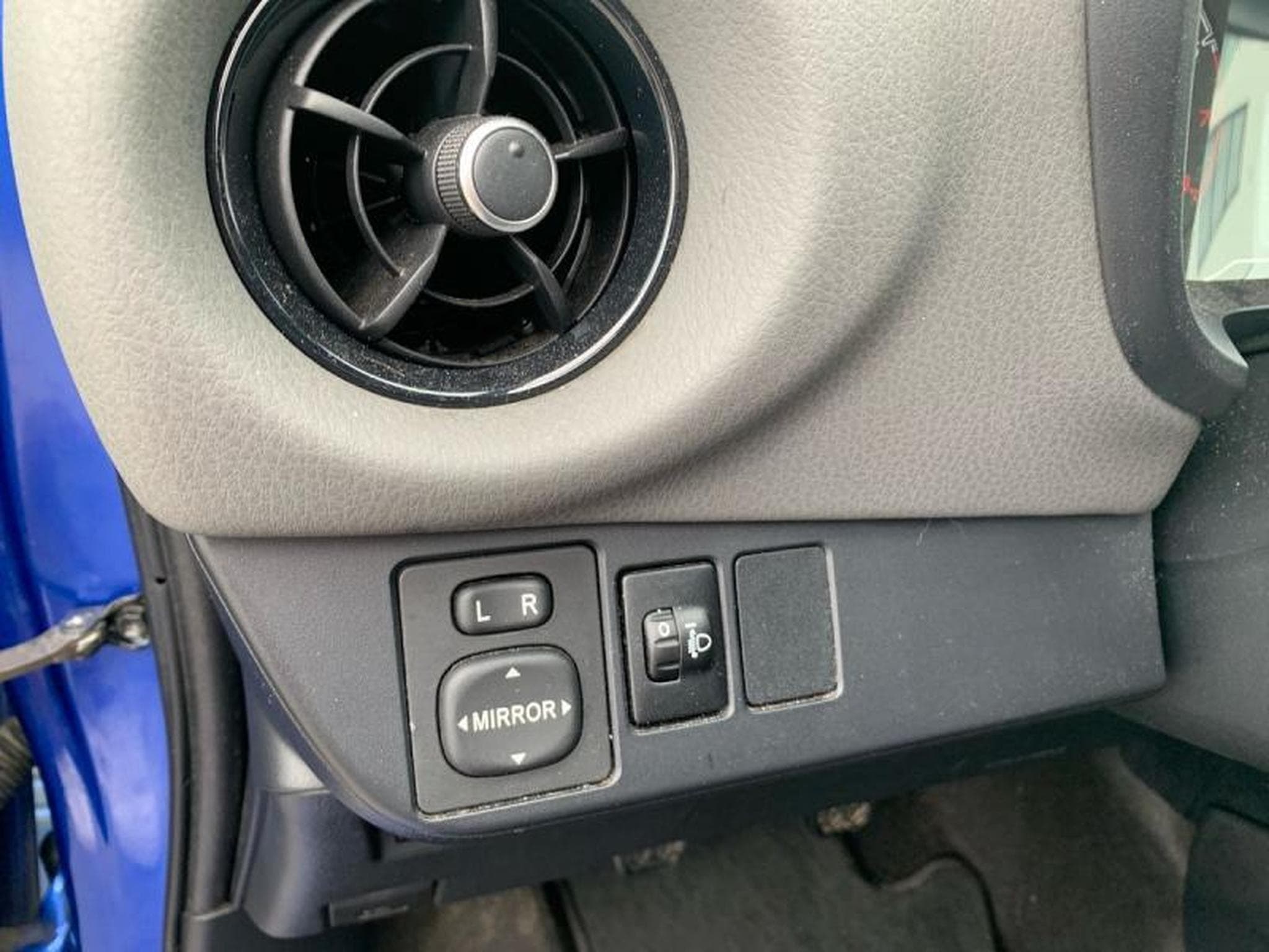 Toyota Yaris Yaris (2020) - Photo 16