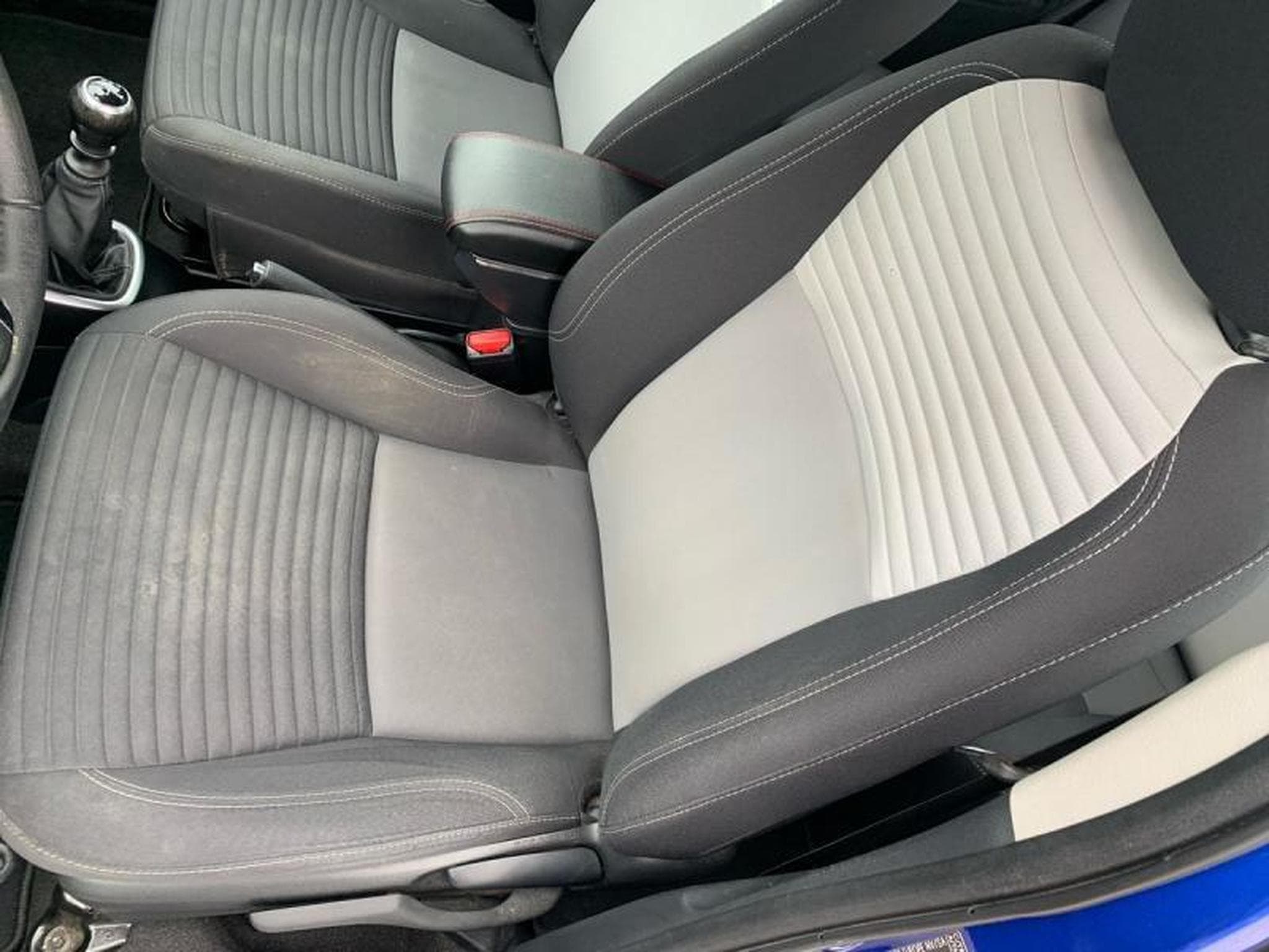 Toyota Yaris Yaris (2020) - Photo 20