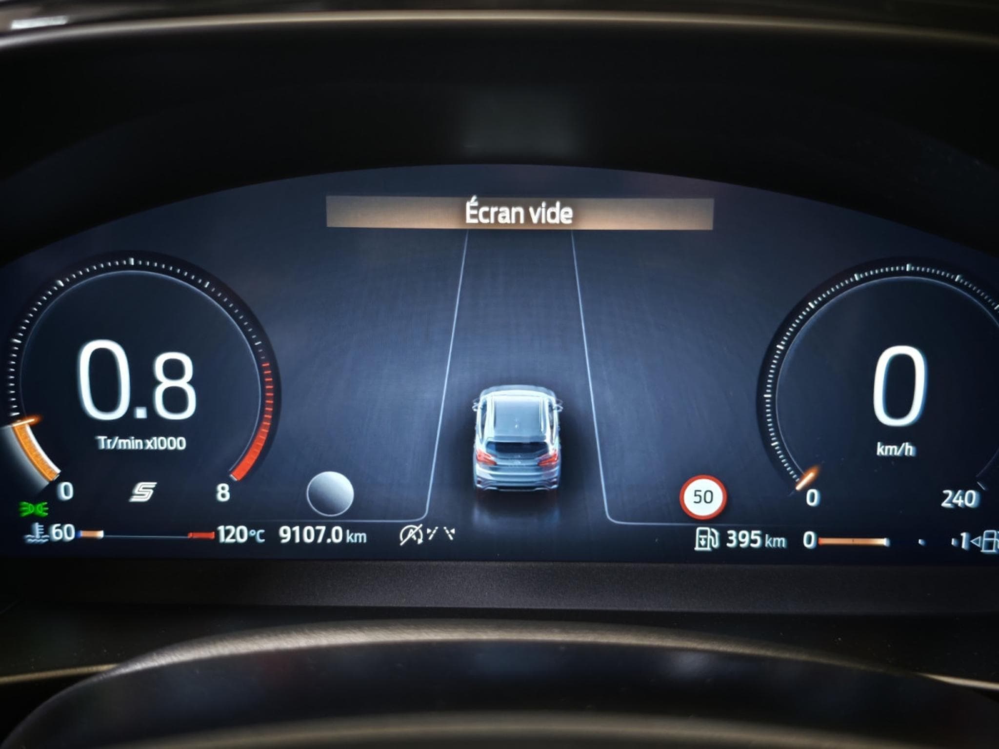Ford Focus ST-Line X 1.0i Eco Boost MHEV (2025) - Photo 18