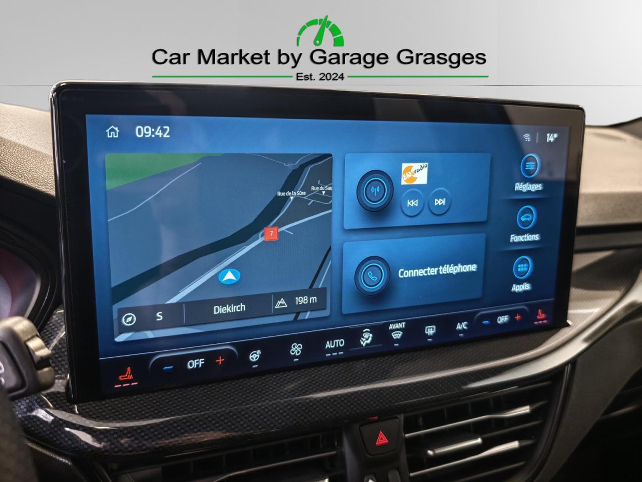 Ford Focus ST-Line X 1.0i Eco Boost MHEV (2025) - Photo 21