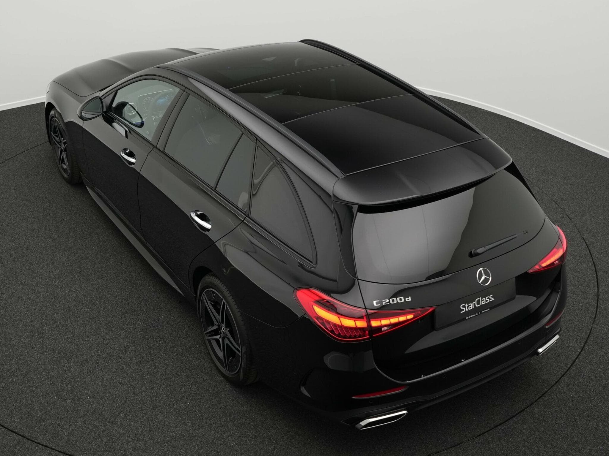 Mercedes C 200 d T-Modell AMG-Line (2024) - Photo 11