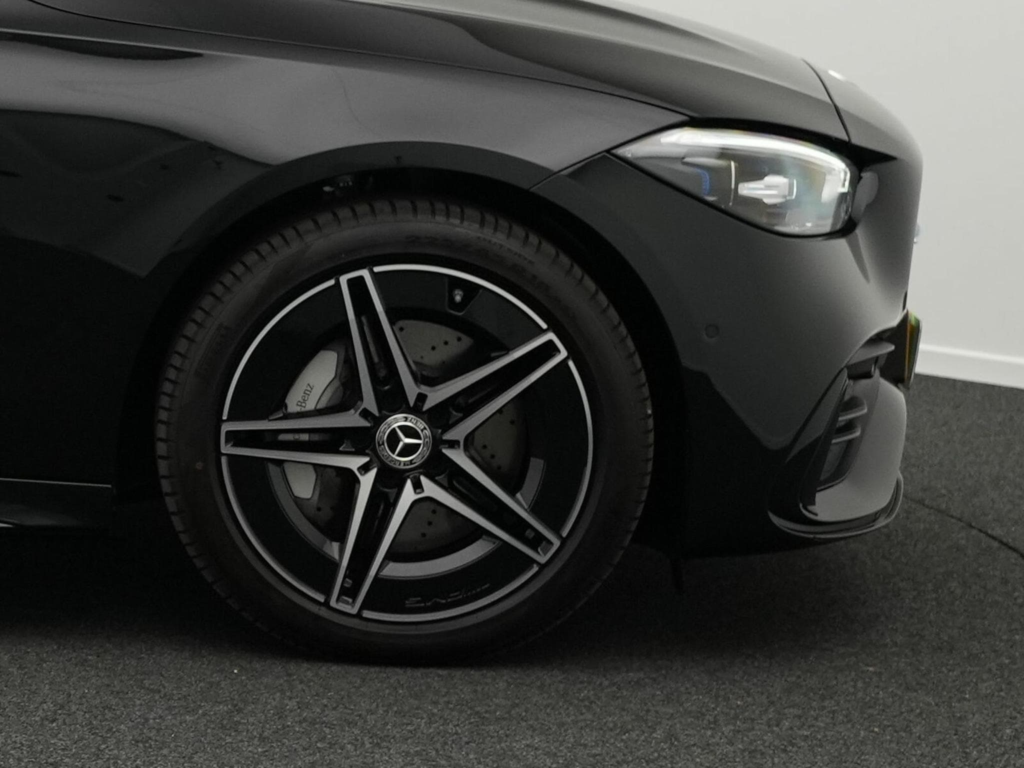 Mercedes C 200 d T-Modell AMG-Line (2024) - Photo 6