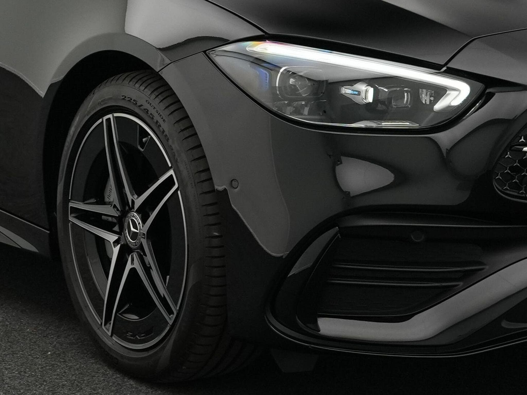 Mercedes C 200 d T-Modell AMG-Line (2024) - Photo 7