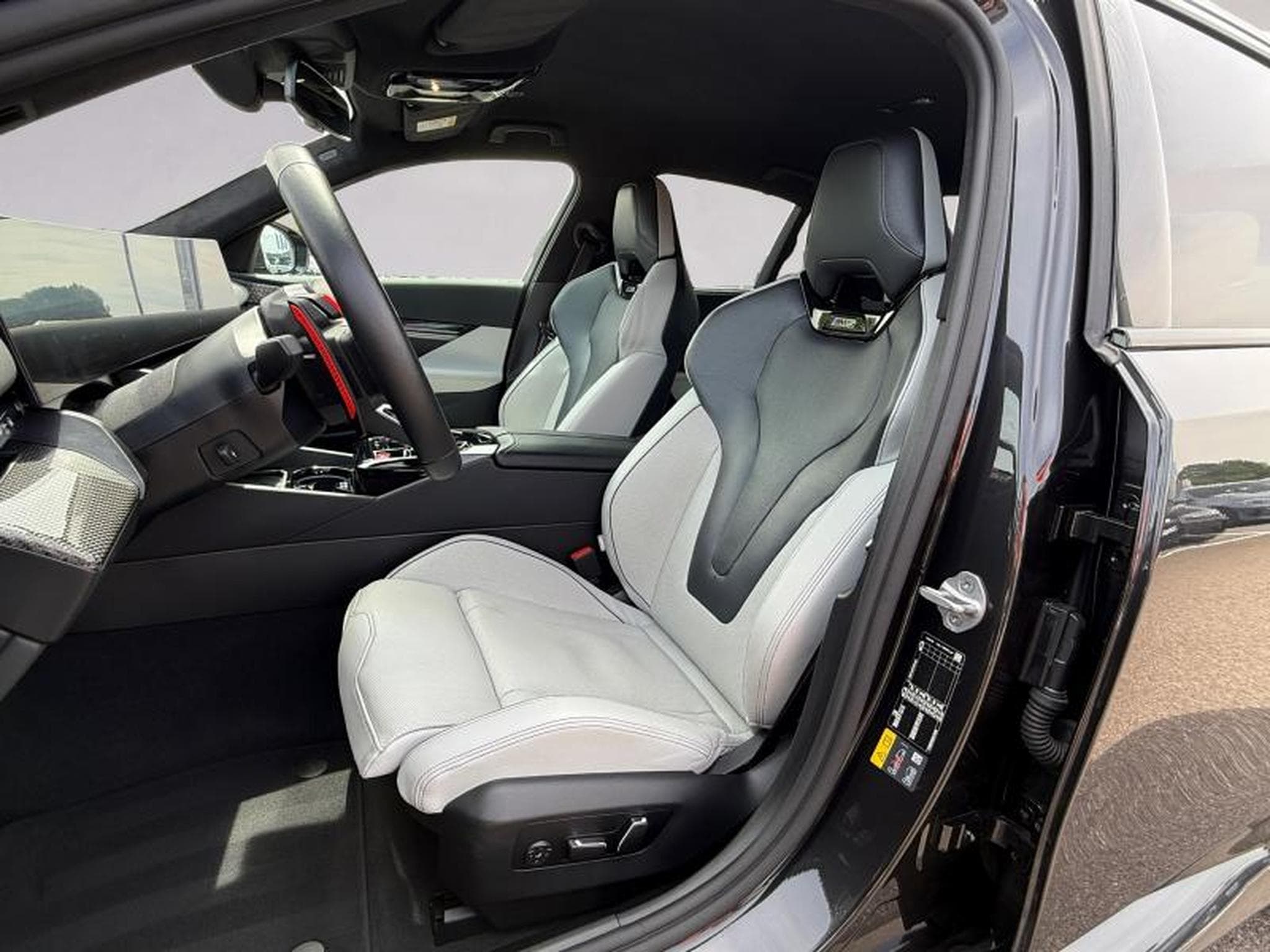 BMW M5 M5 Berline (2025) - Photo 8