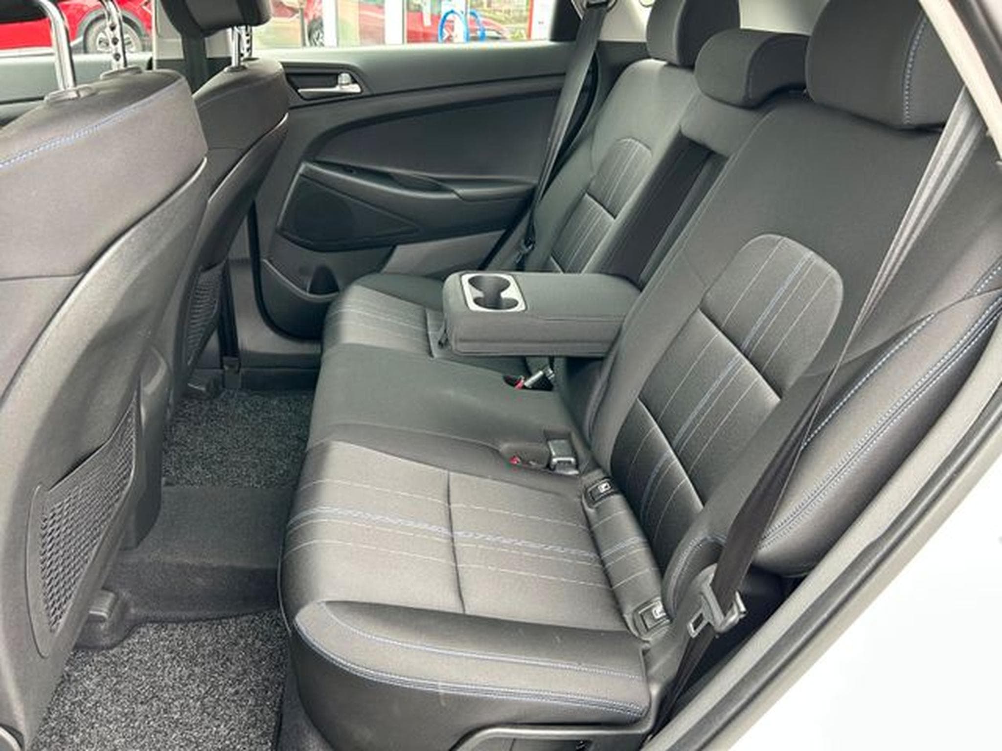 Hyundai TUCSON TUCSON 1,6 Go+ 2WD 1. Hand Navi Kamera Tempo AHK (2017) - Photo 11