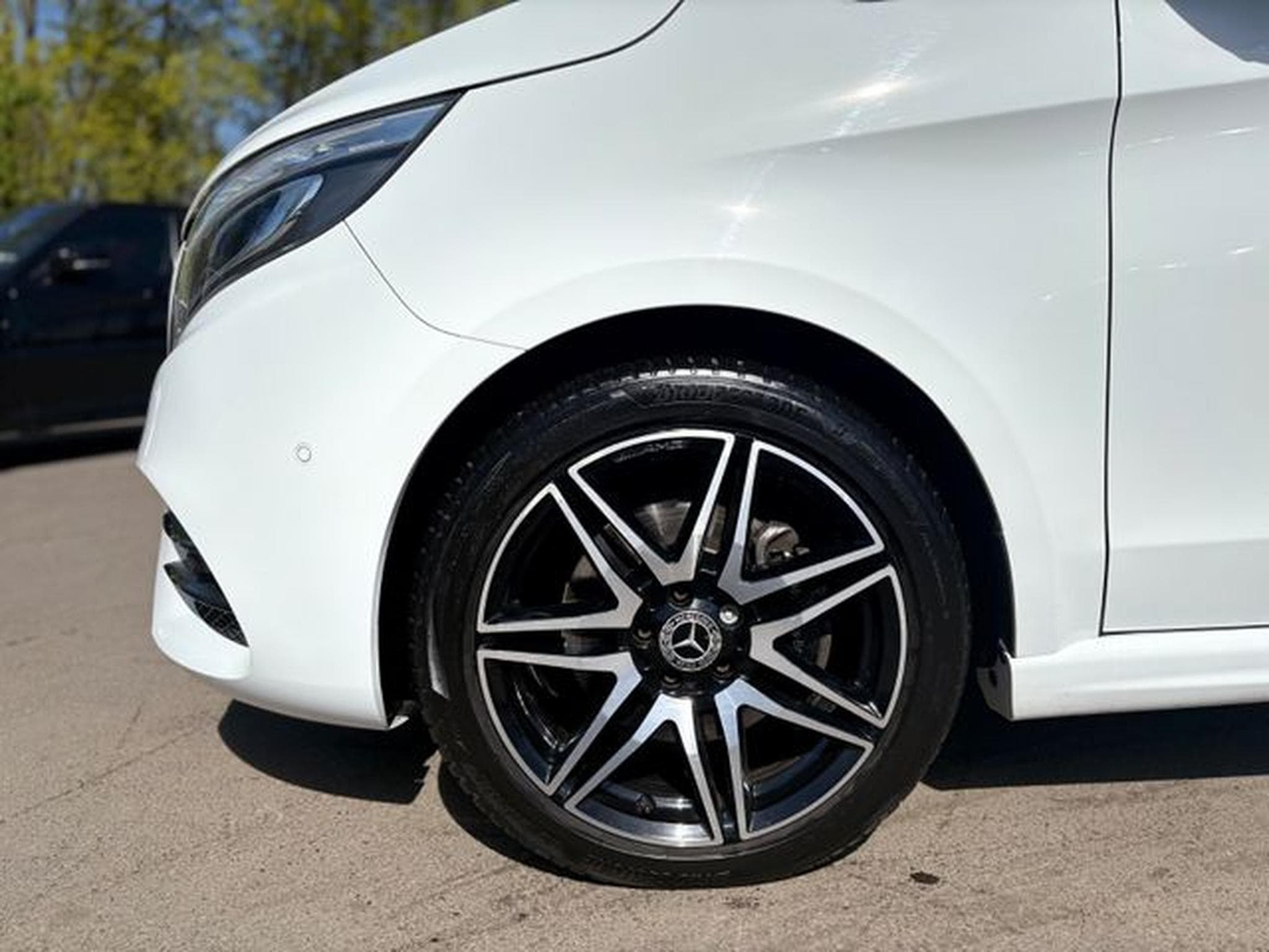 Mercedes V V250D LANG *MARCO POLO*AMG LINE*LEDER*STANDH* (2018) - Photo 12