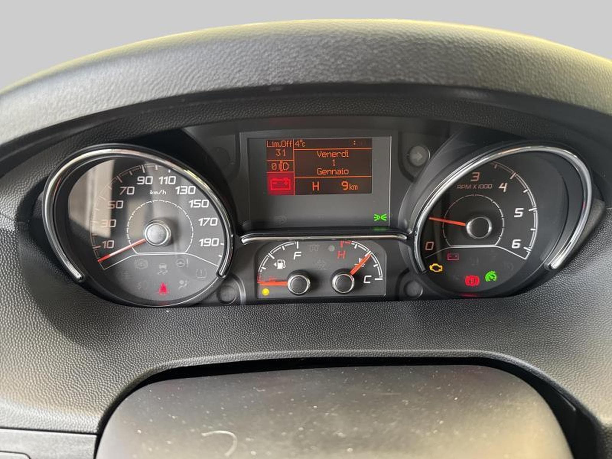 Peugeot Boxer Fourgon tole 333 L1H1 (2024) - Photo 15