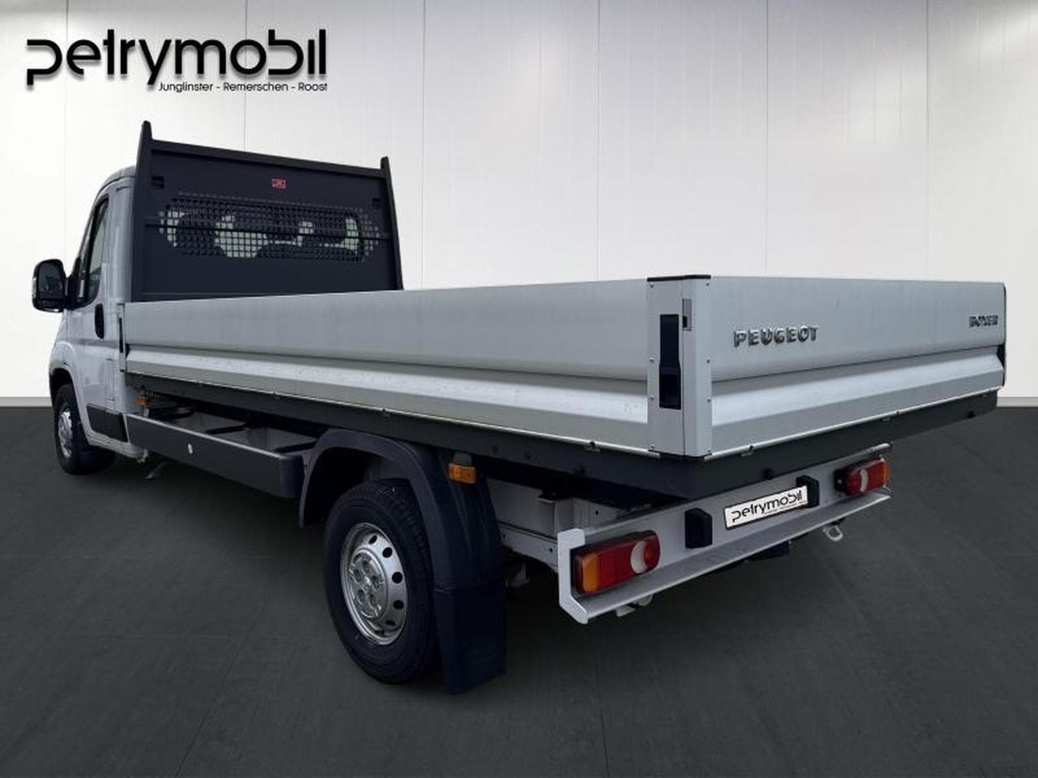 Peugeot Boxer III Pro SR (2023) - Photo 4