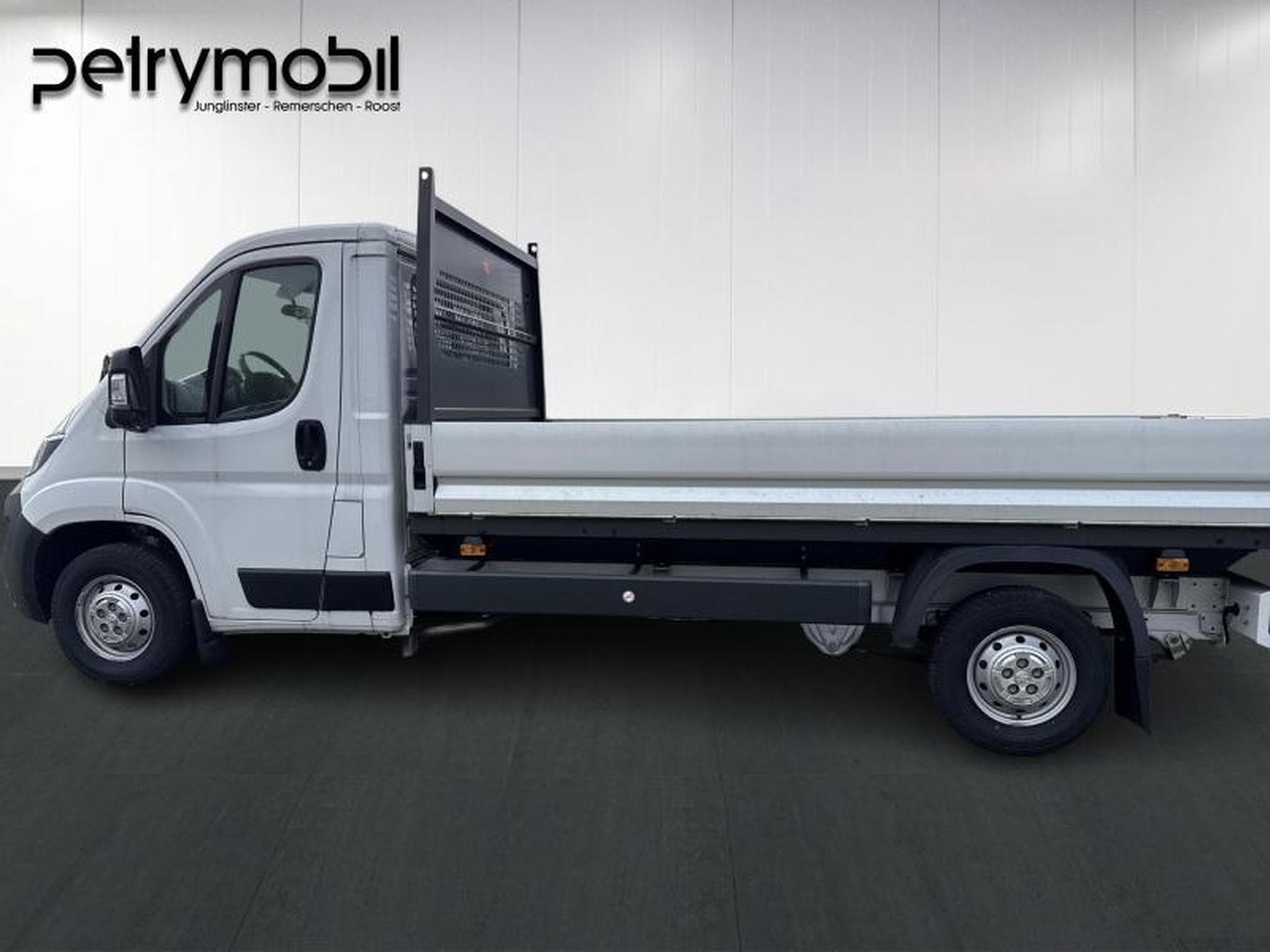 Peugeot Boxer III Pro SR (2023) - Photo 7