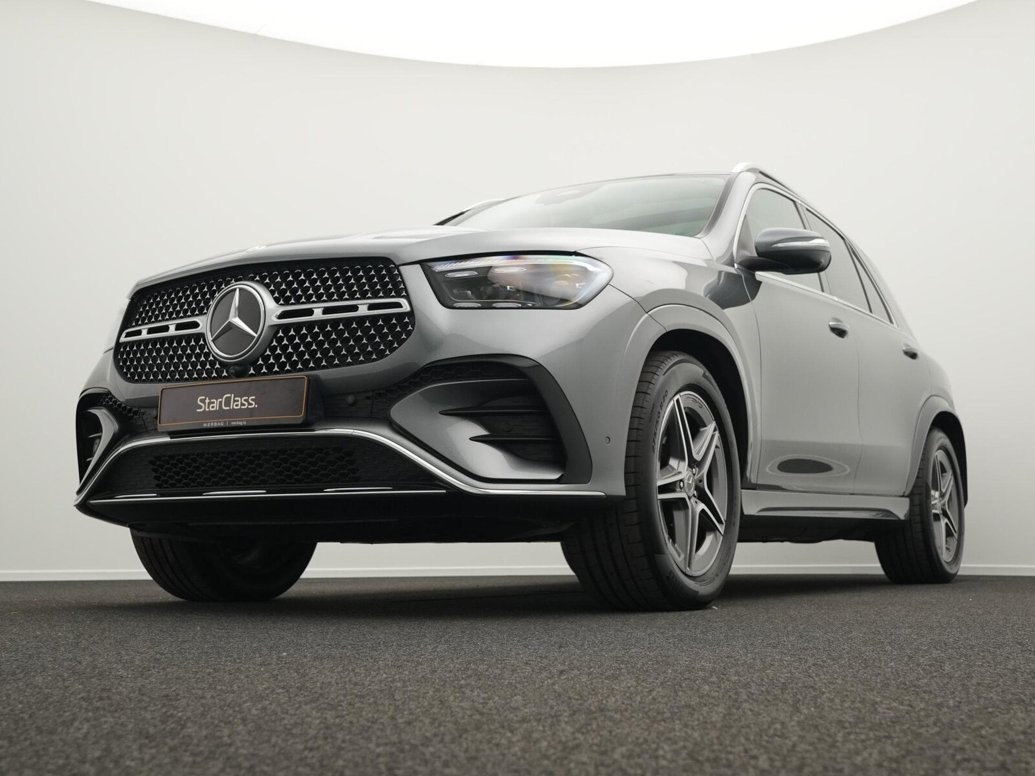 Mercedes GLE 450 d 4MATIC AMG-Line Premium Plus (2025) - Photo 8