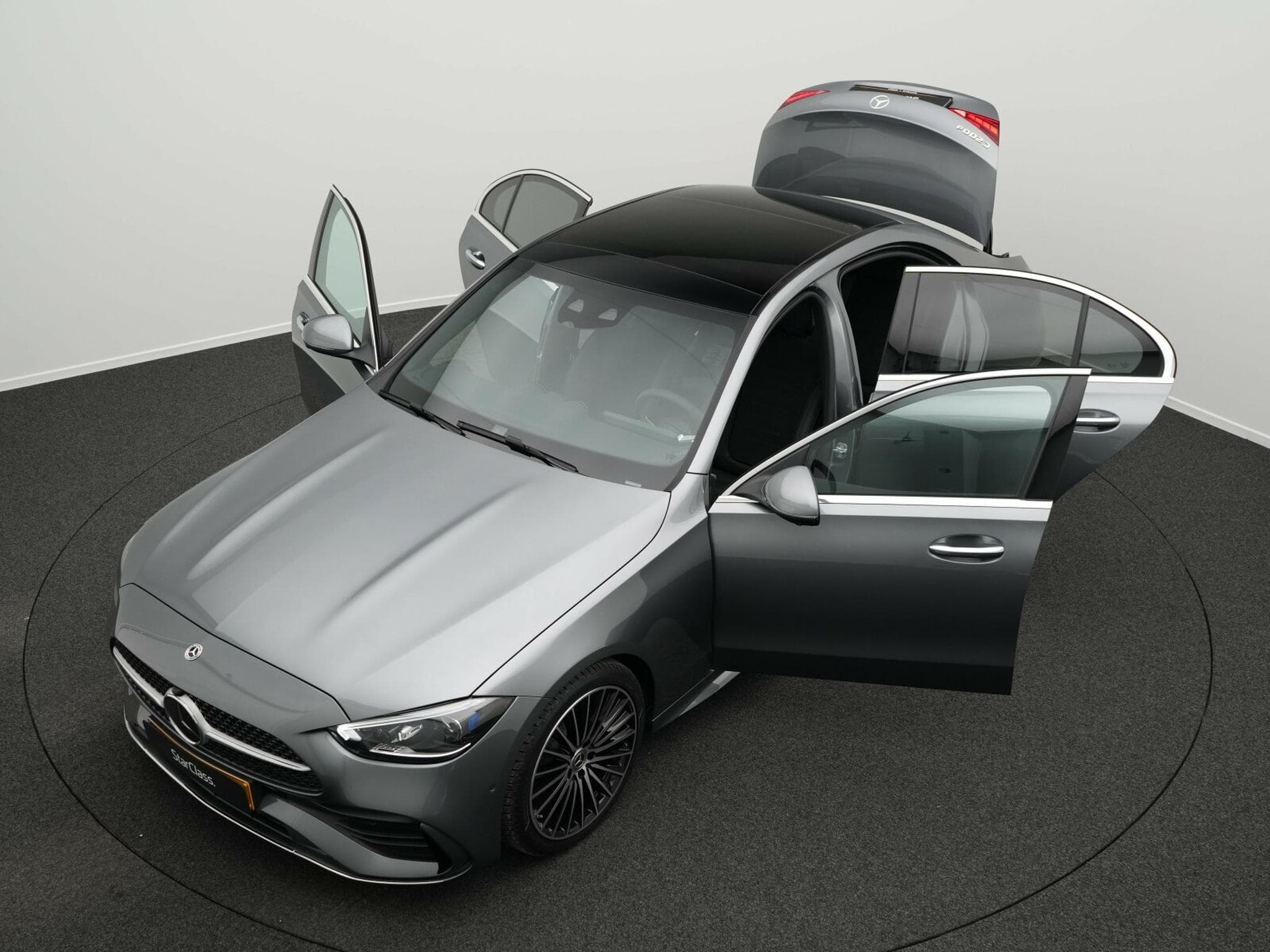 Mercedes C 200 d (2025) - Photo 12