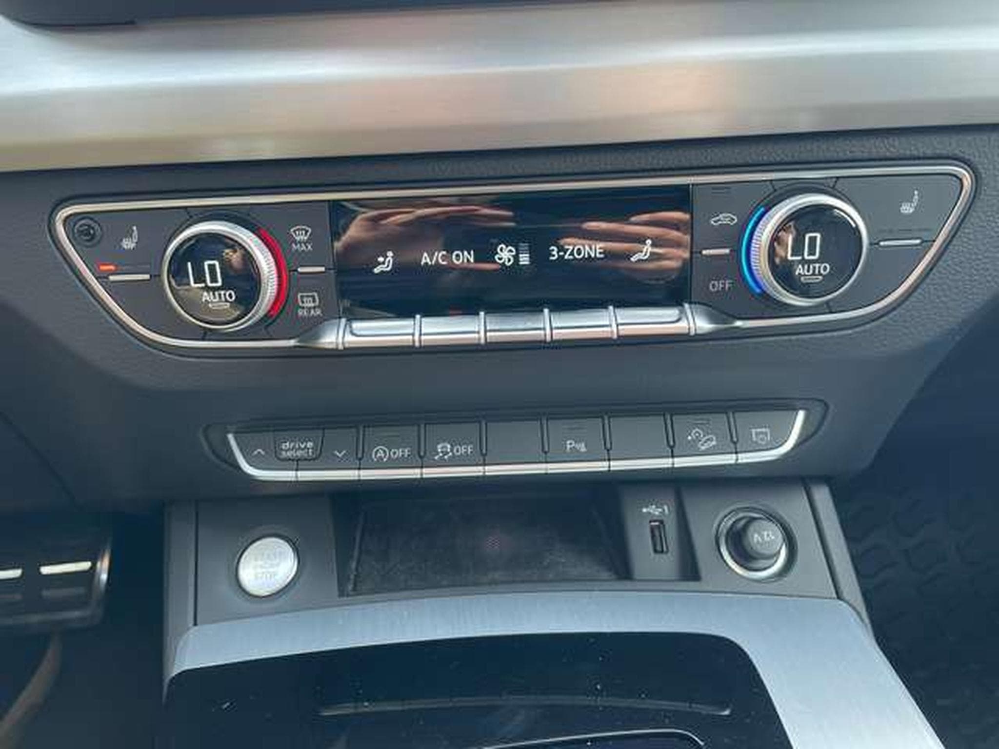 Audi Q5 40TDIquattro S tronic S line-JUSQU'A4ANS GARANTIE (2022) - Photo 21