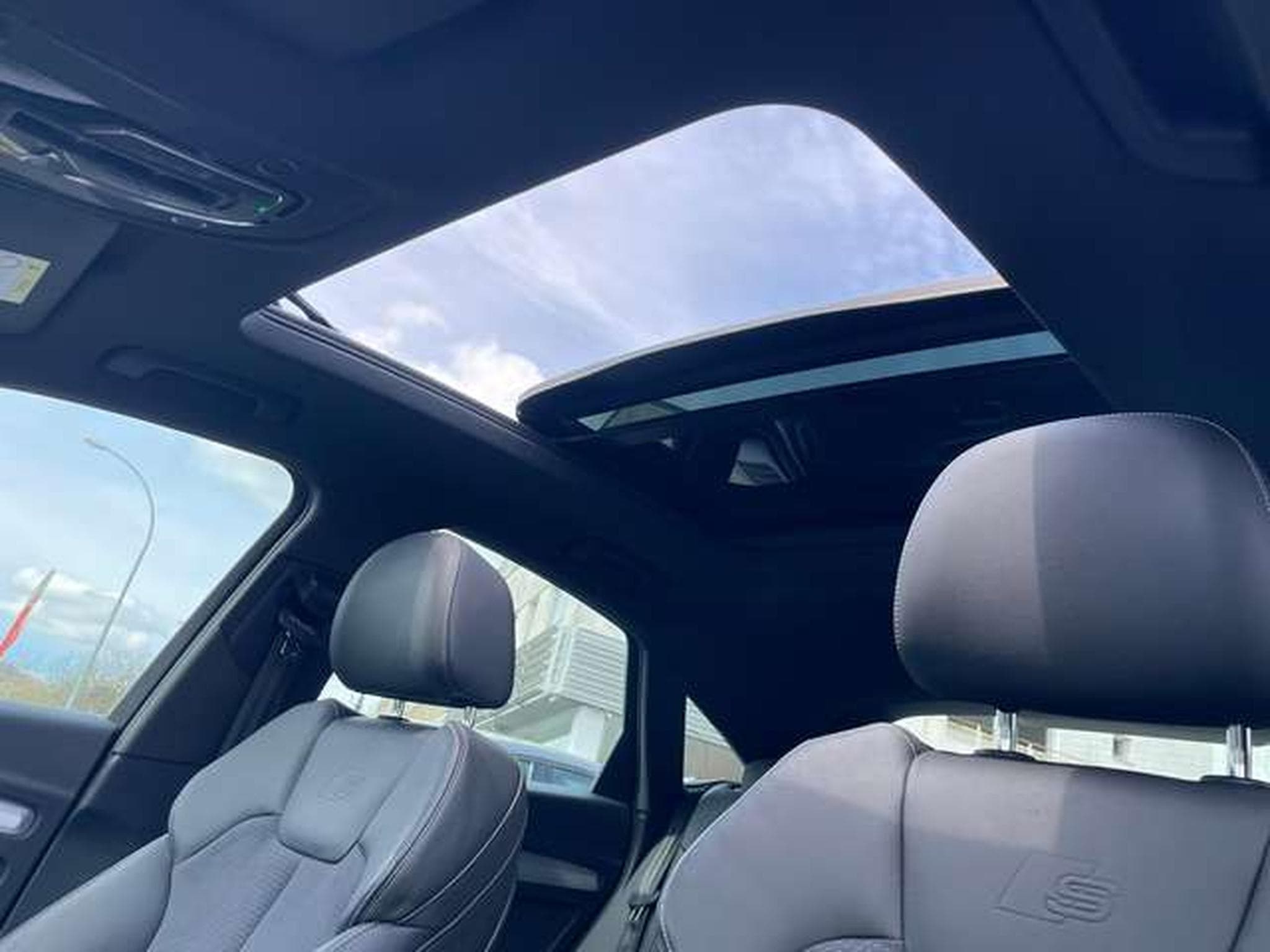 Audi Q5 40TDIquattro S tronic S line-JUSQU'A4ANS GARANTIE (2022) - Photo 24