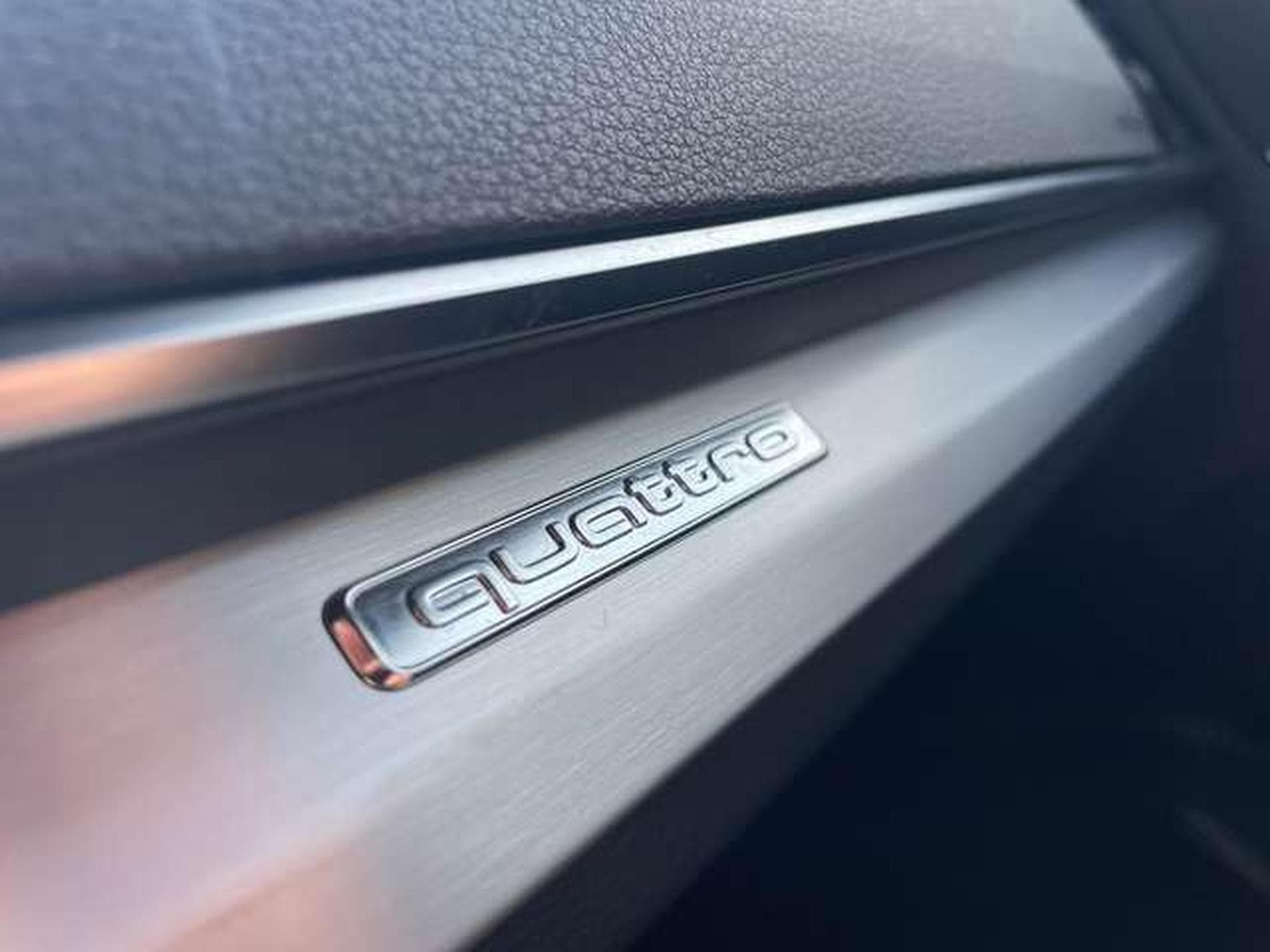 Audi Q5 40TDIquattro S tronic S line-JUSQU'A4ANS GARANTIE (2022) - Photo 32