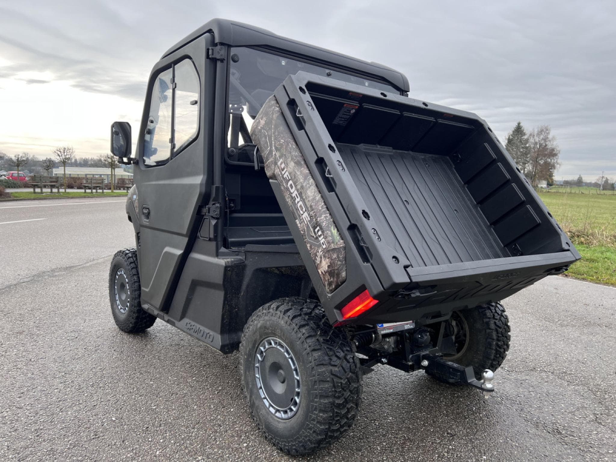 CF Moto EV UForce 600 All Terrain L7 Full cabine poly  60 km/h autonomie + 100 Km (2026) - Photo 5
