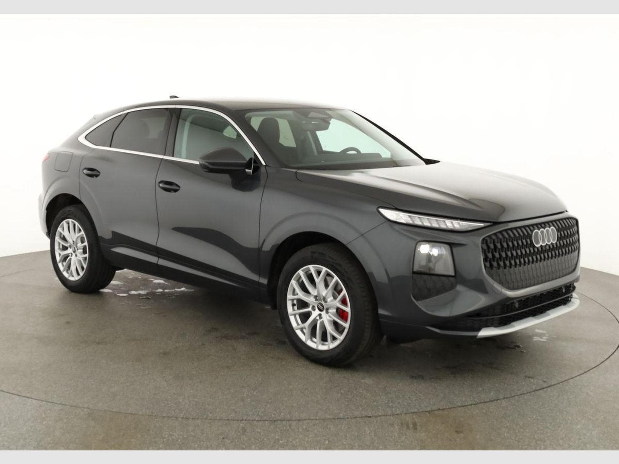 Audi Q3 Sportback TFSI quattro 150 kW (2026) - Photo 1
