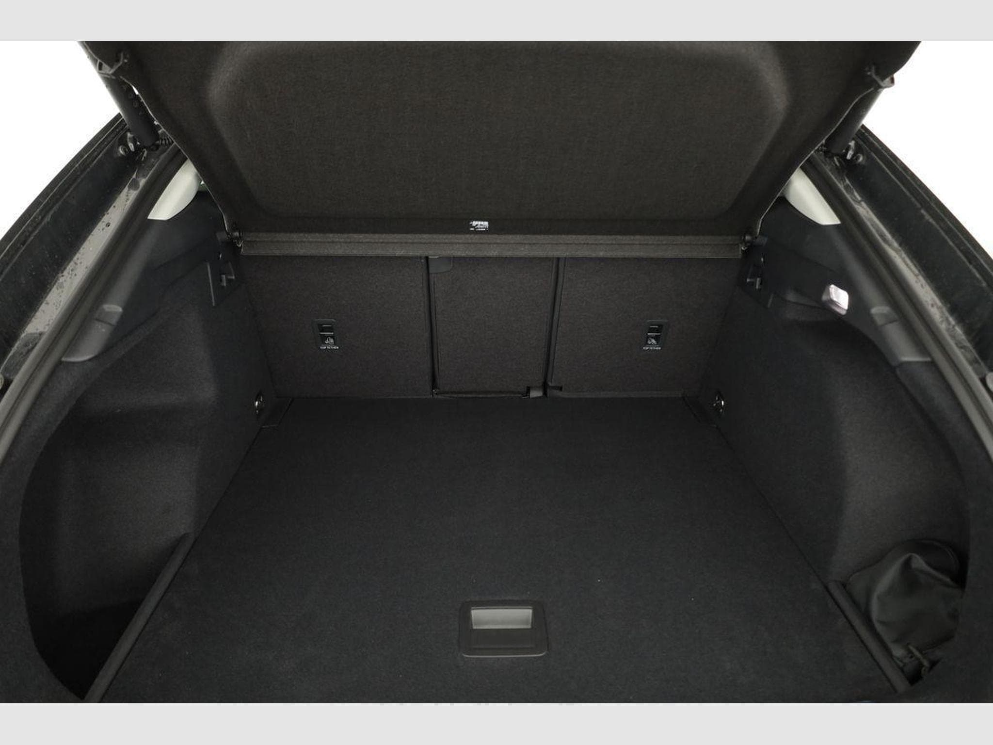 Audi Q3 Sportback TFSI quattro 150 kW (2026) - Photo 12