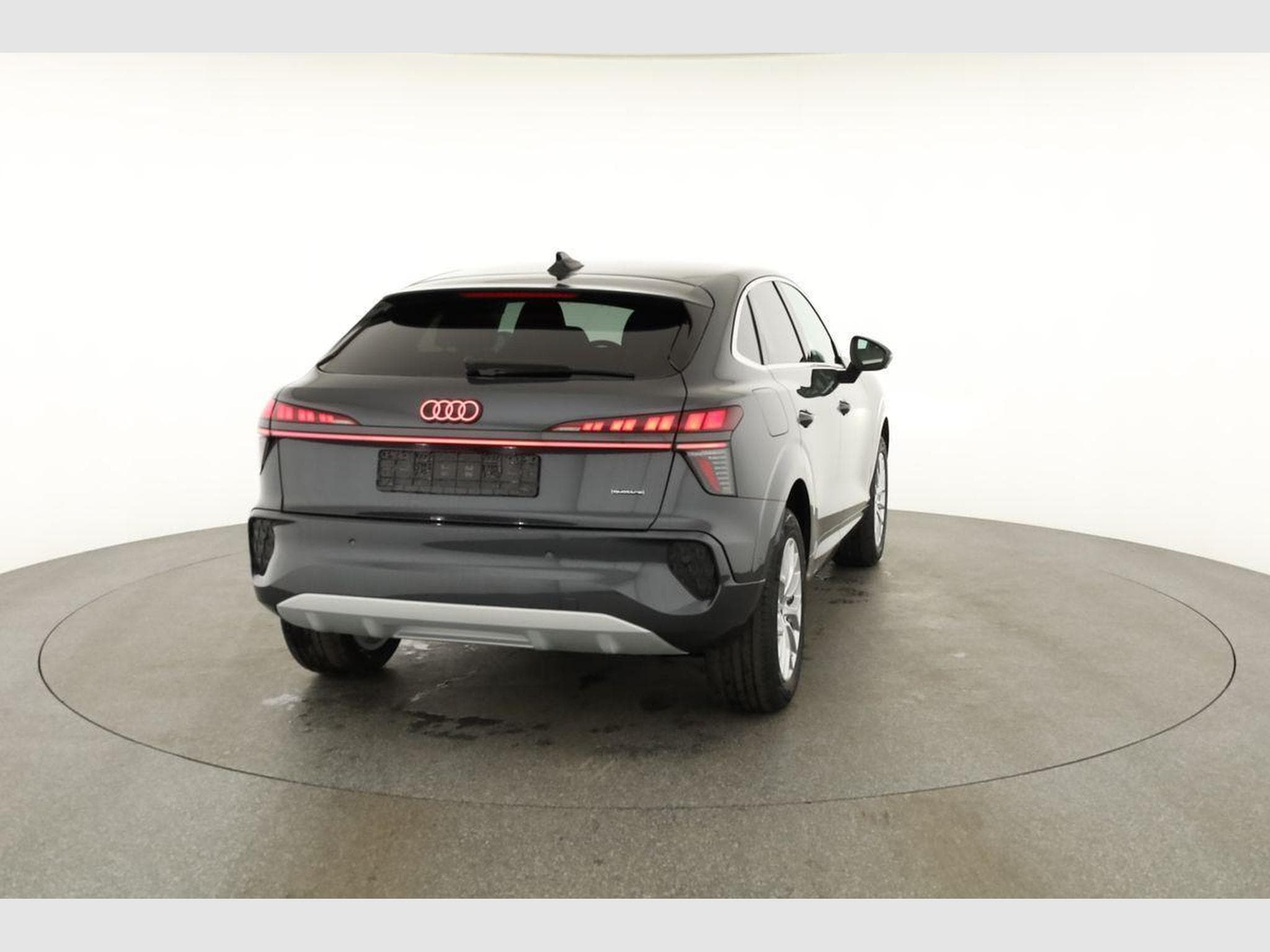 Audi Q3 Sportback TFSI quattro 150 kW (2026) - Photo 18