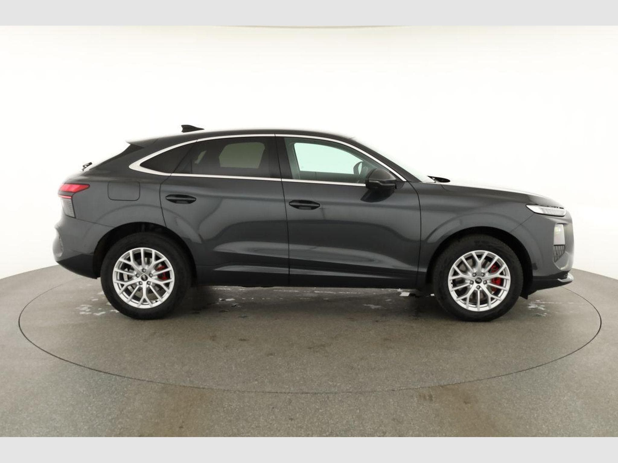Audi Q3 Sportback TFSI quattro 150 kW (2026) - Photo 23