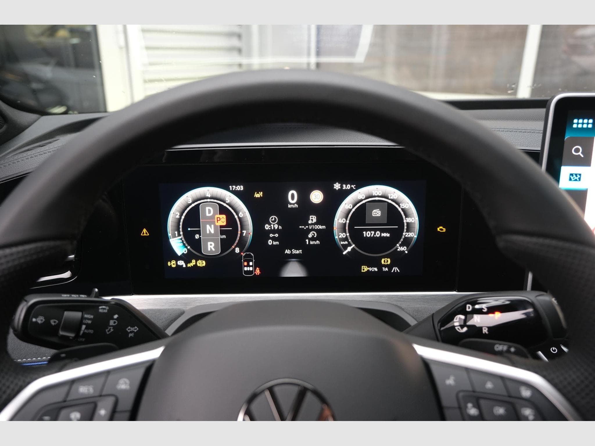 VW Passat Variant Var. 2.0 (2026) - Photo 23