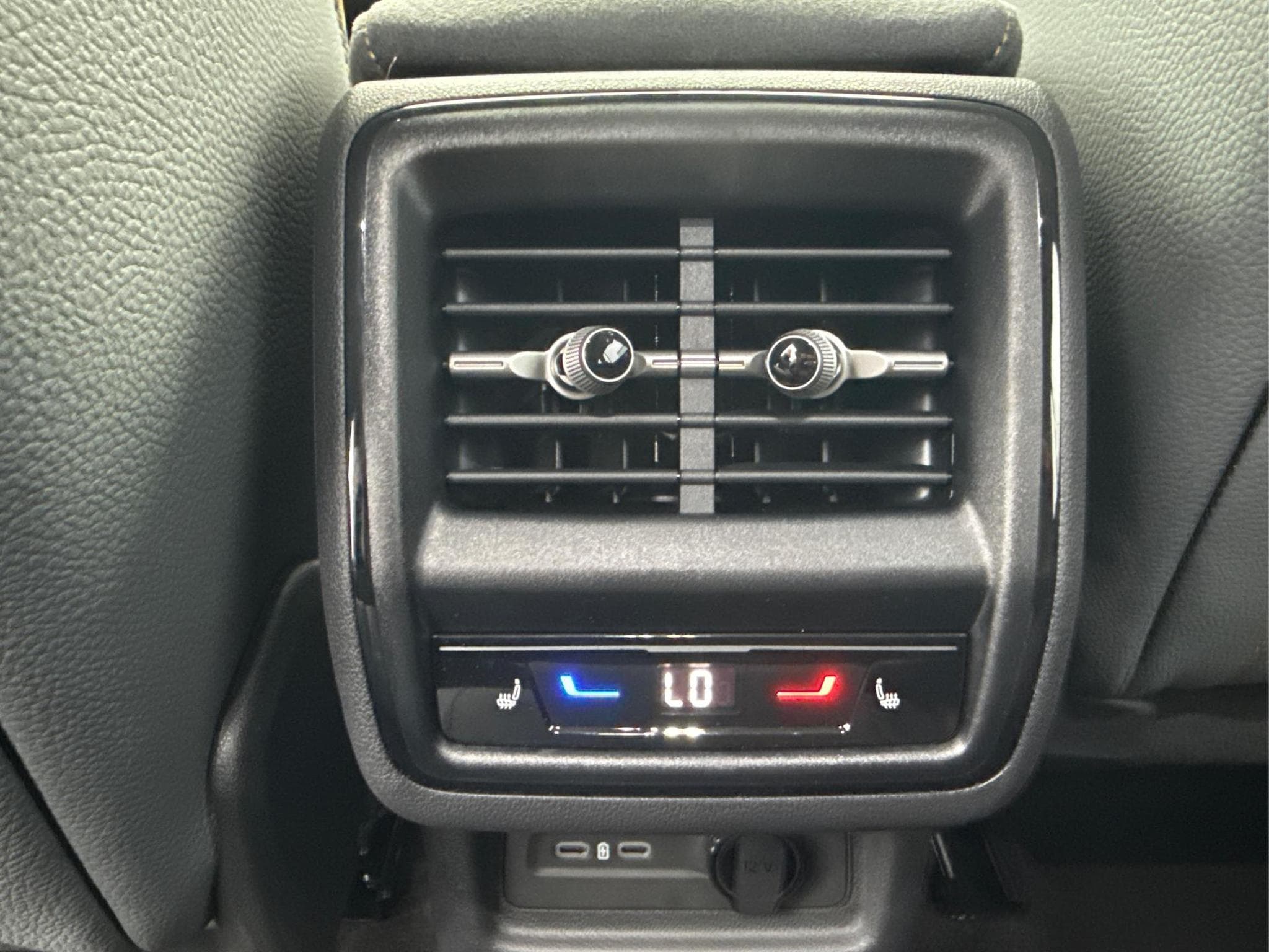 Skoda Kodiaq Selection 2,0 TDI (2026) - Photo 10