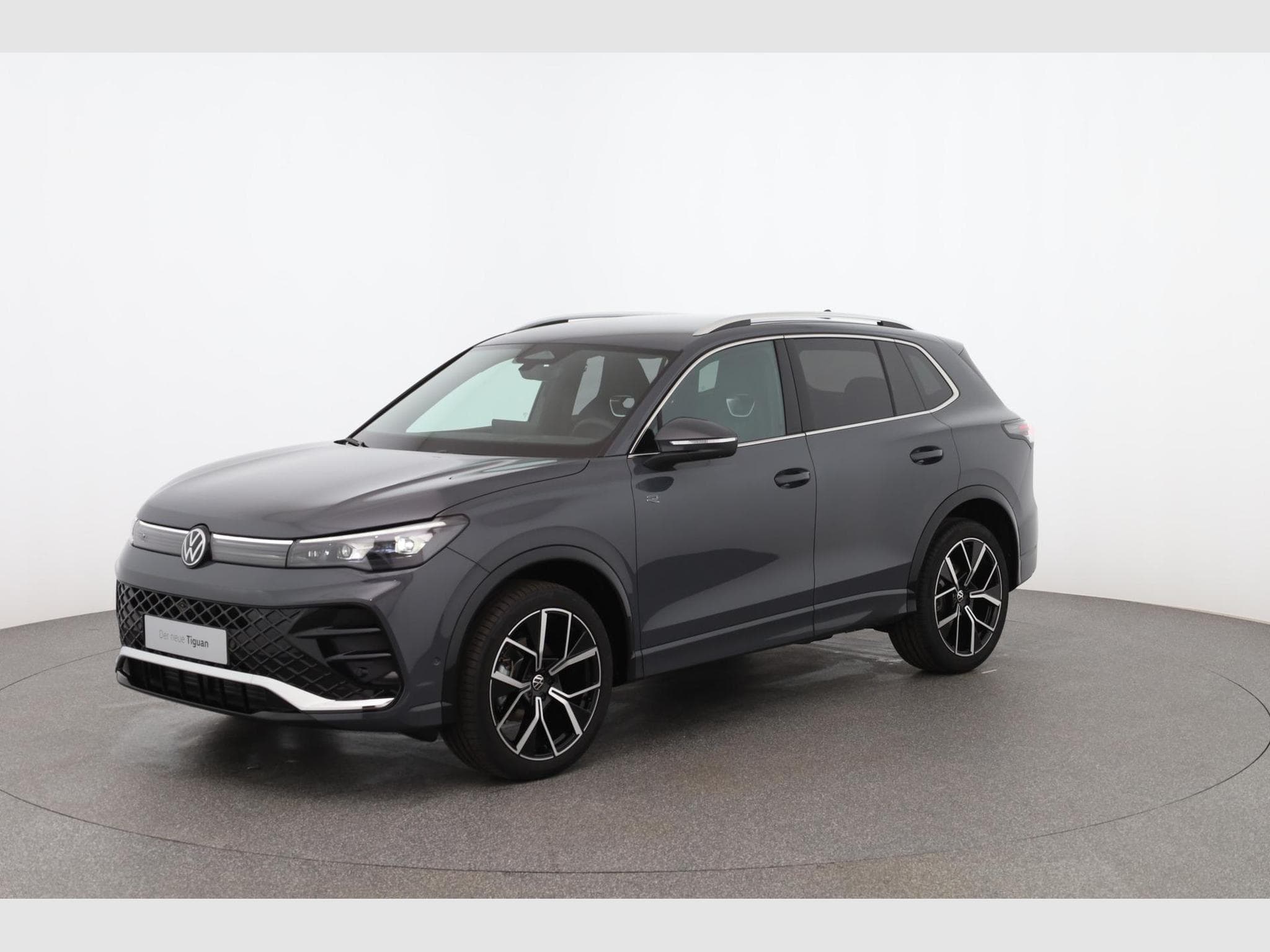 VW Tiguan Limited (2026) - Photo 4