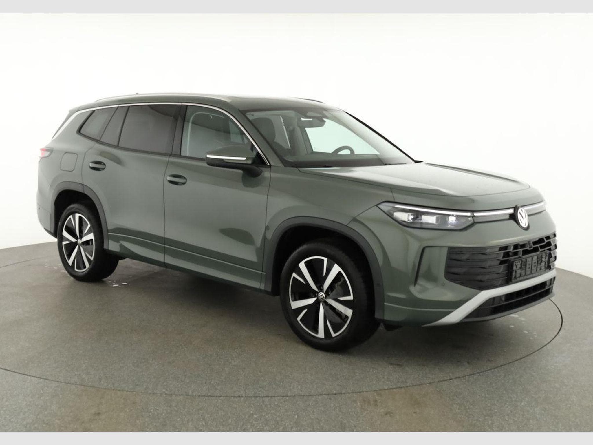 VW Tayron 1.5 TSI eHybrid 150 kW Life (2026) - Photo 1