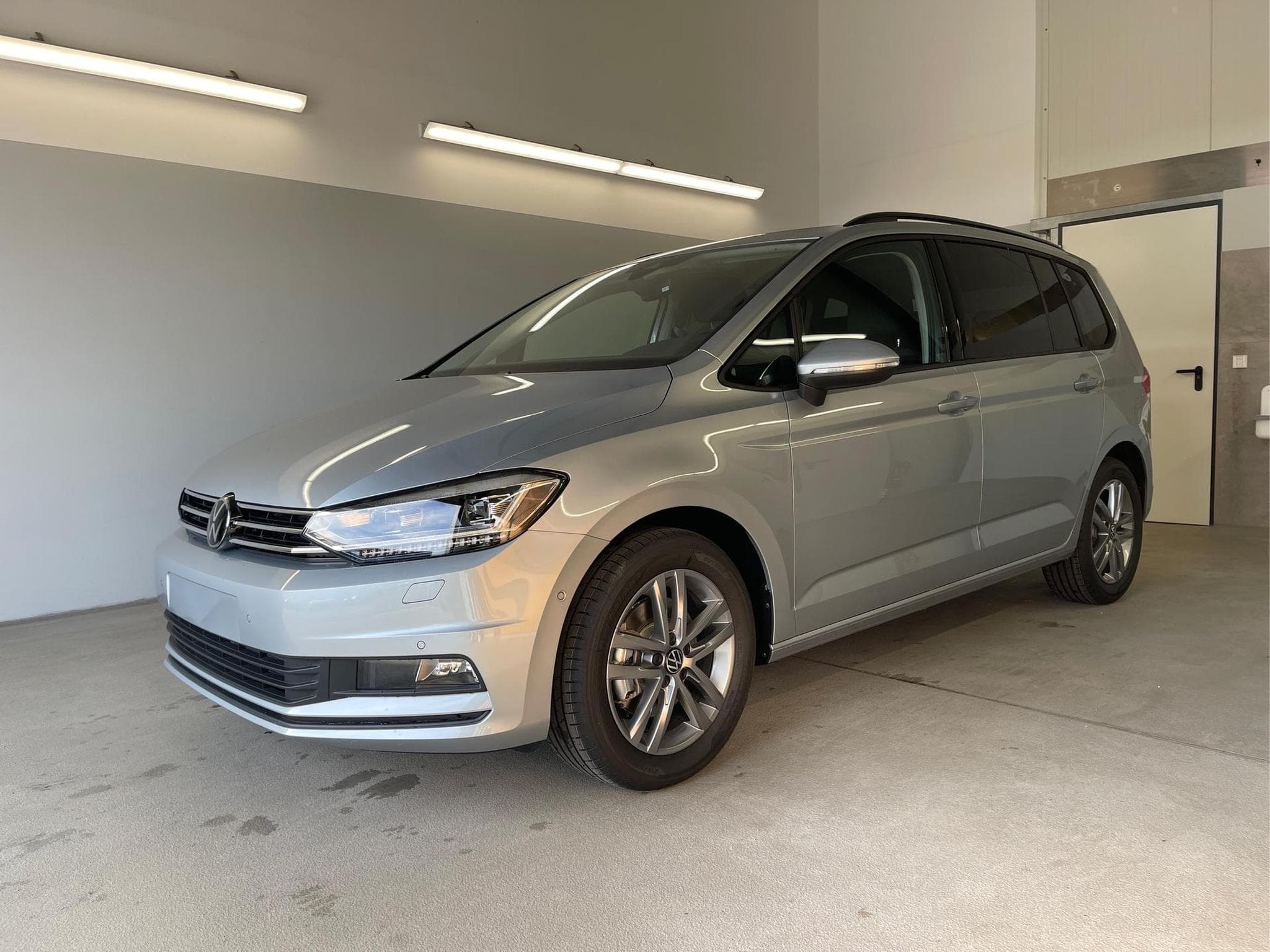 VW Touran Comfortline (2026) - Photo 1