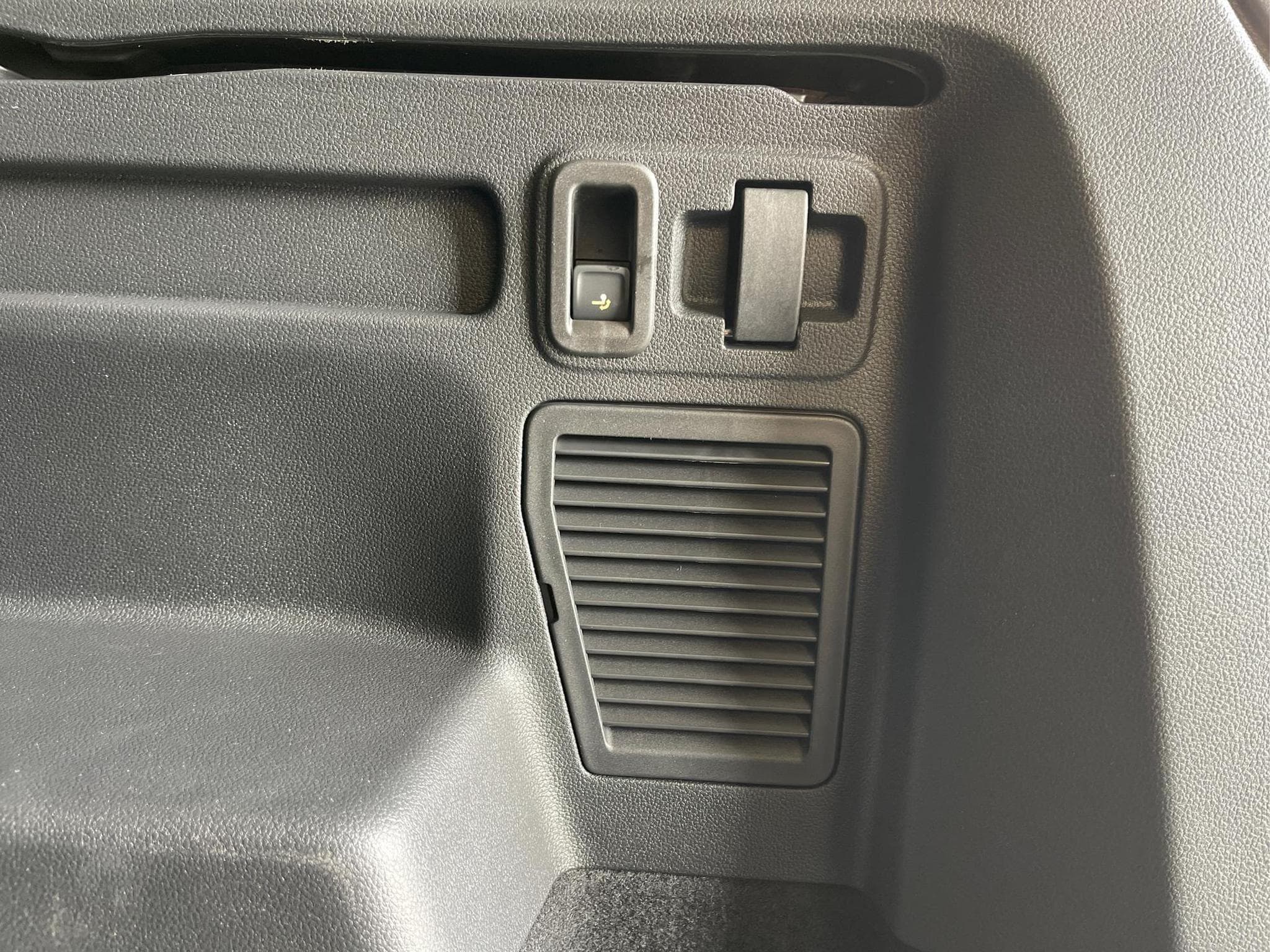 VW Touran Comfortline (2026) - Photo 19