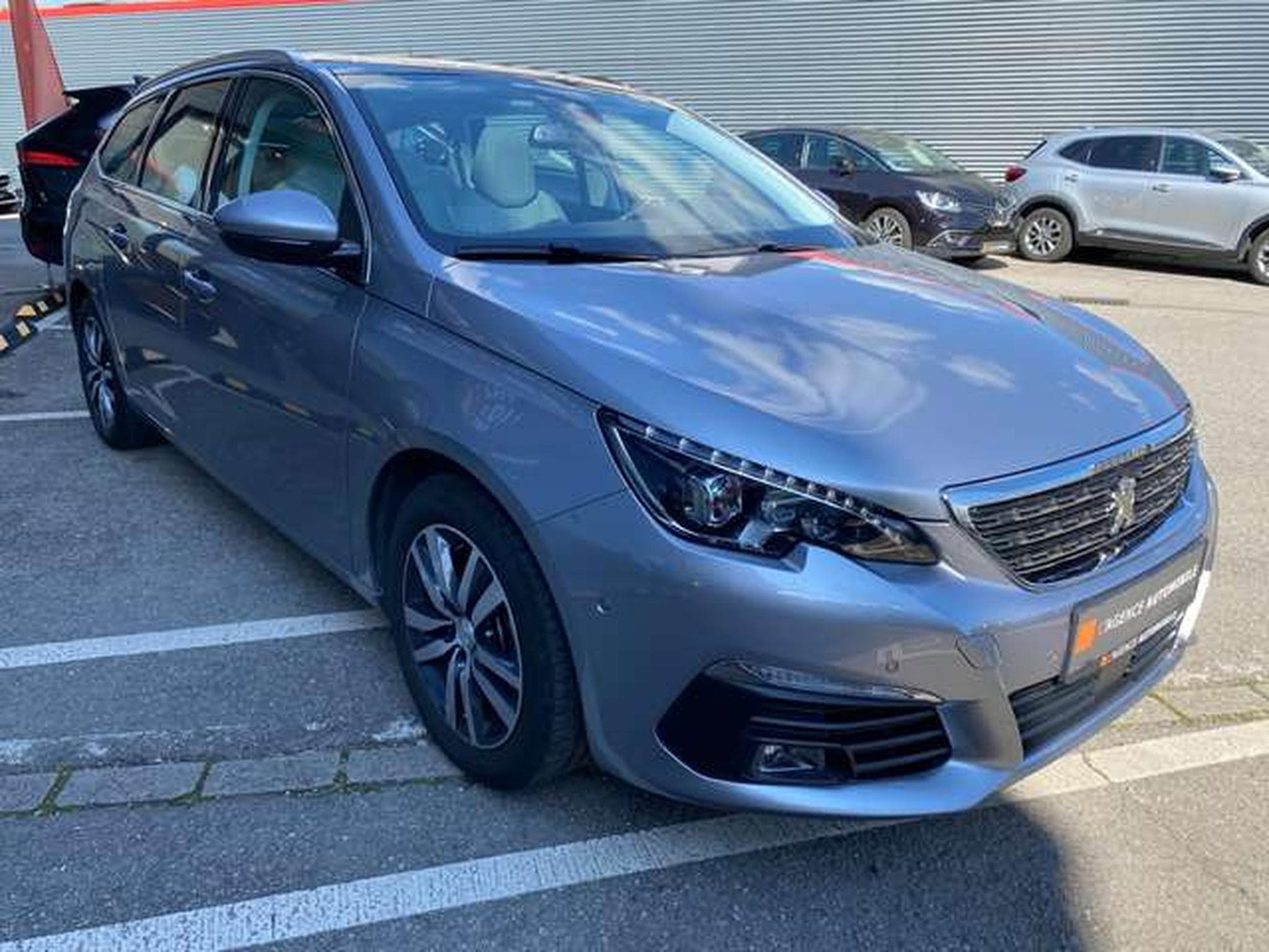 Peugeot 308 SW 130 GPF EAT8 Stop - JUSQU'A 36 MOIS DE GARANTIE (2019) - Photo 4