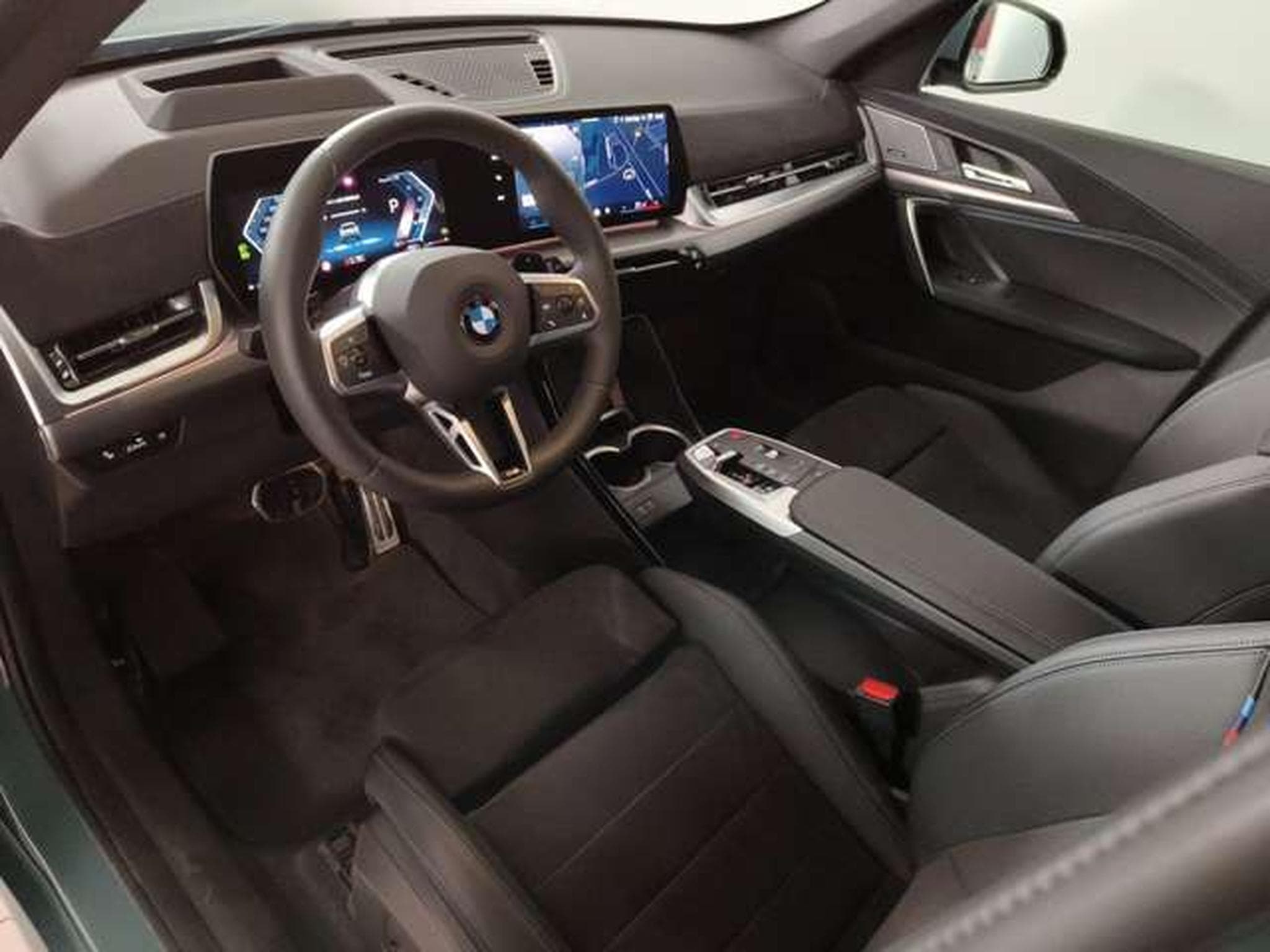 BMW X1 xDrive20d Head-Up HK HiFi DAB (2025) - Photo 6