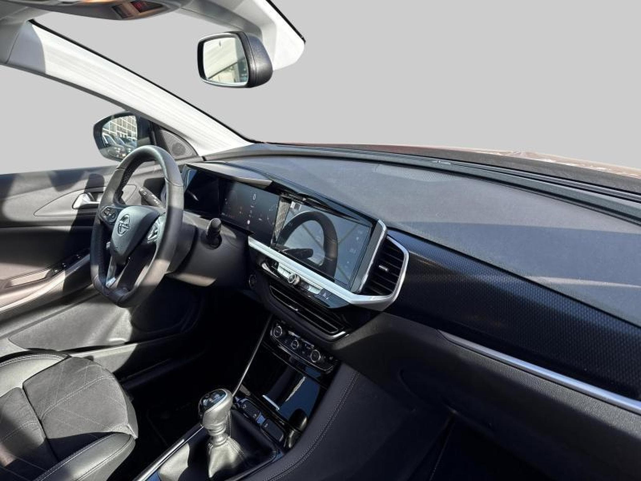 Opel Grandland GS Line (2022) - Photo 13