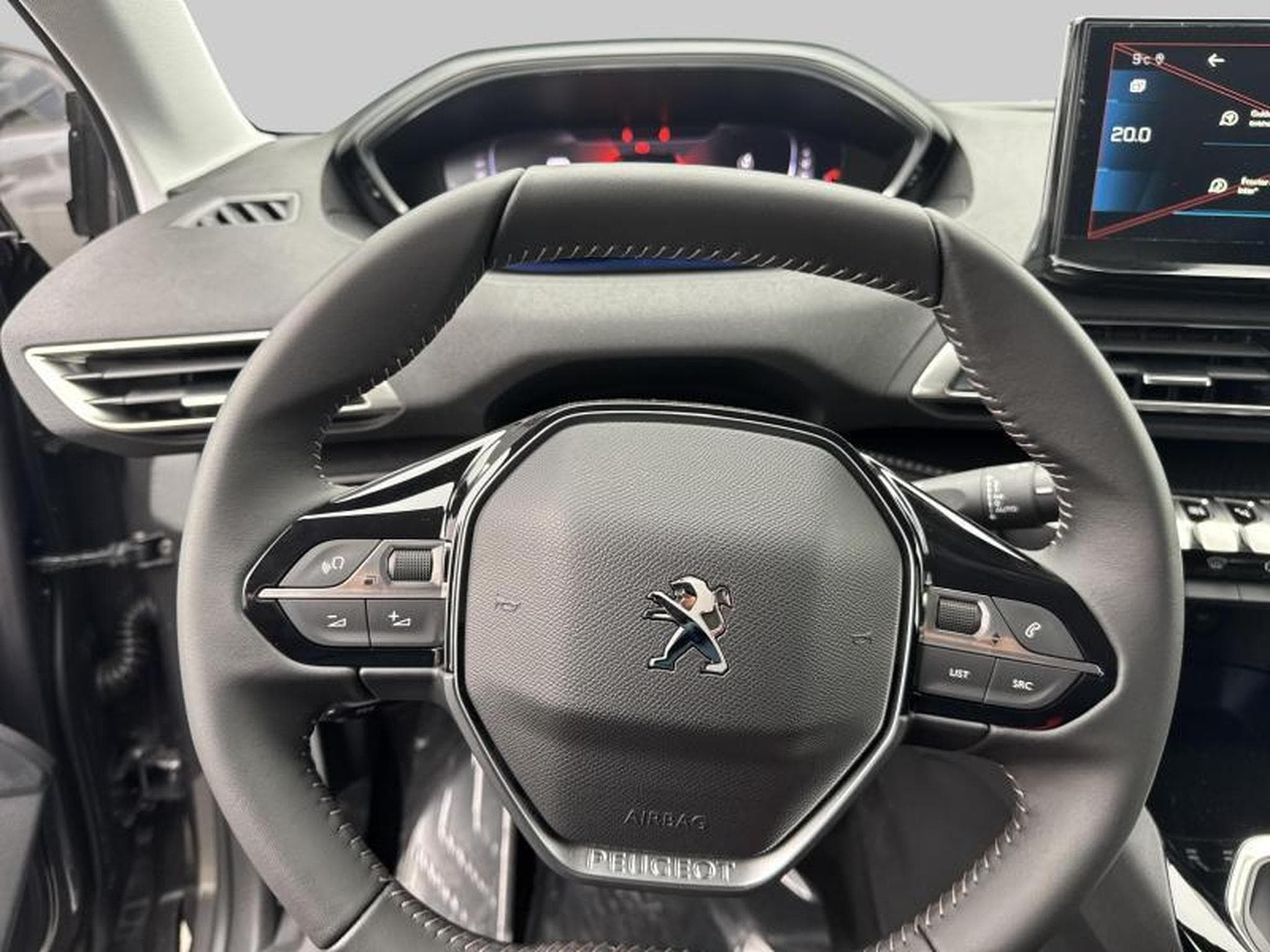 Peugeot 3008 II Active Pack (2023) - Photo 14