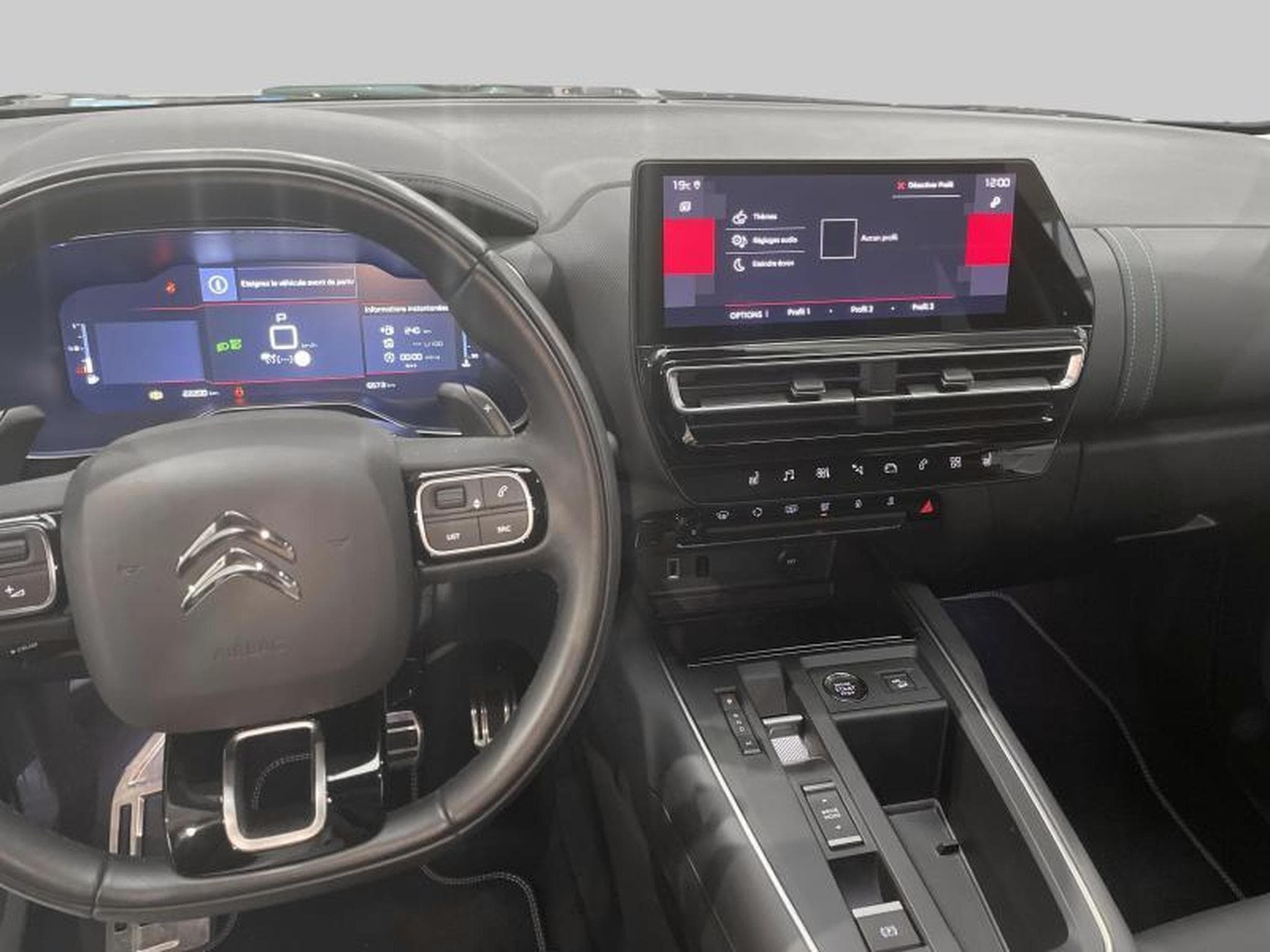 Citroen C5 Aircross Shine (2023) - Photo 13