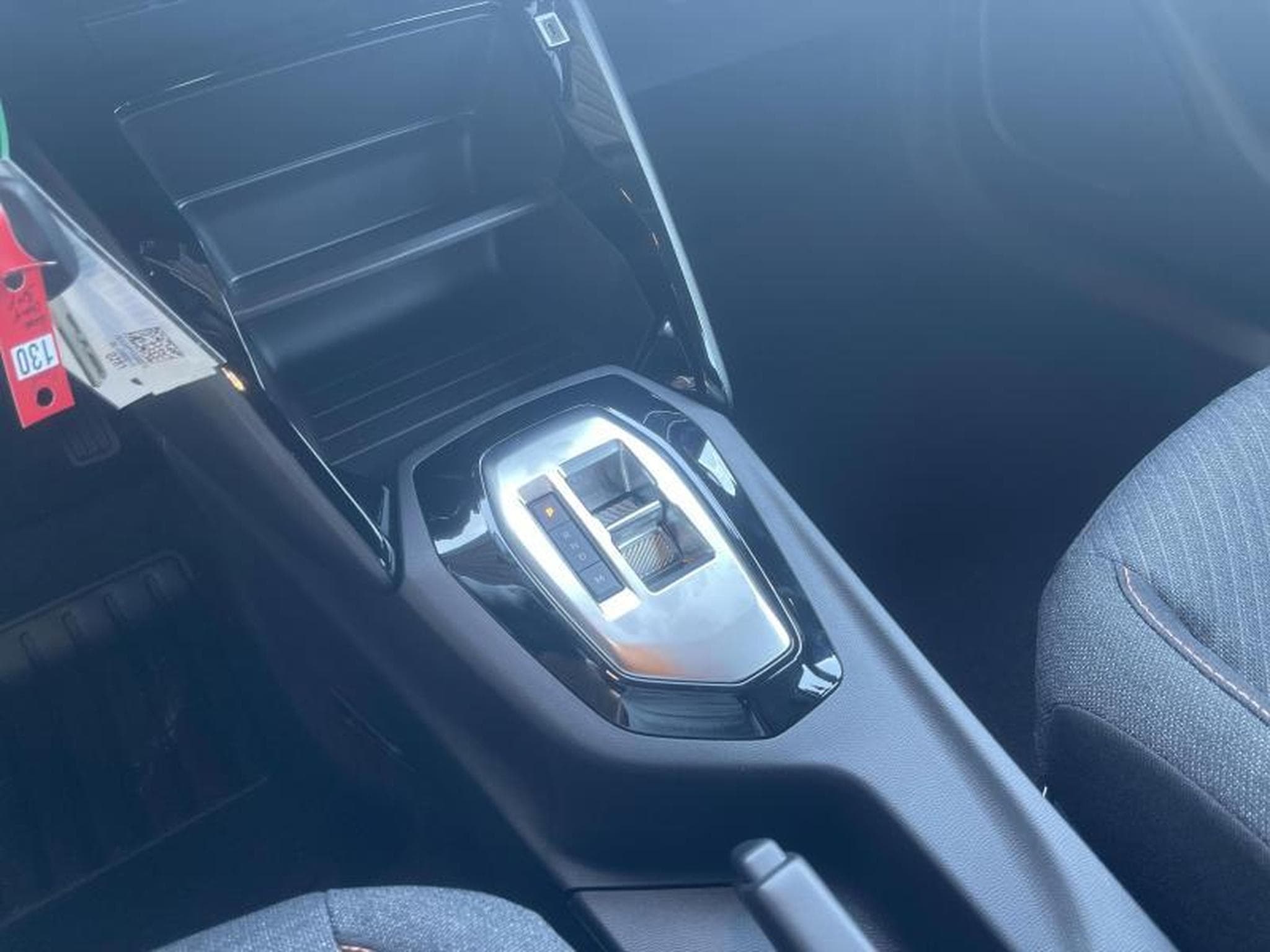 Peugeot 2008 II (2025) - Photo 19