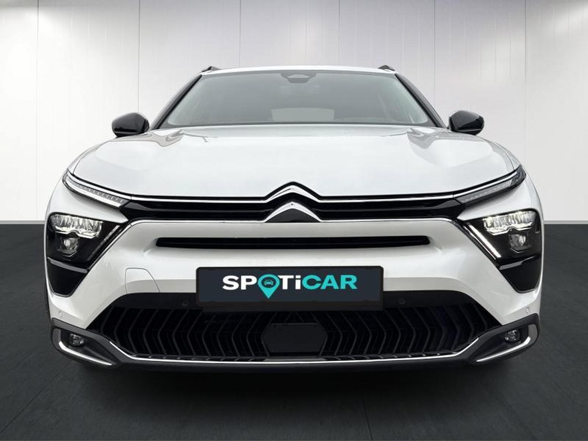 Citroen C5 X Shine (2023) - Photo 2