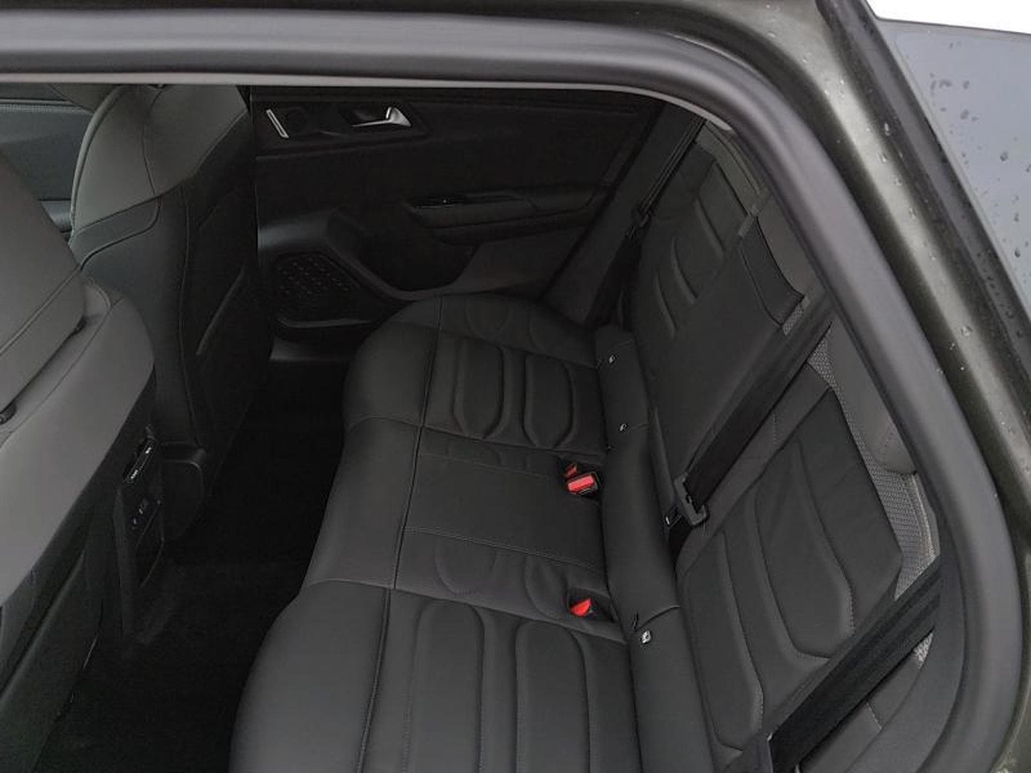 Citroen C5 X Shine (2023) - Photo 12