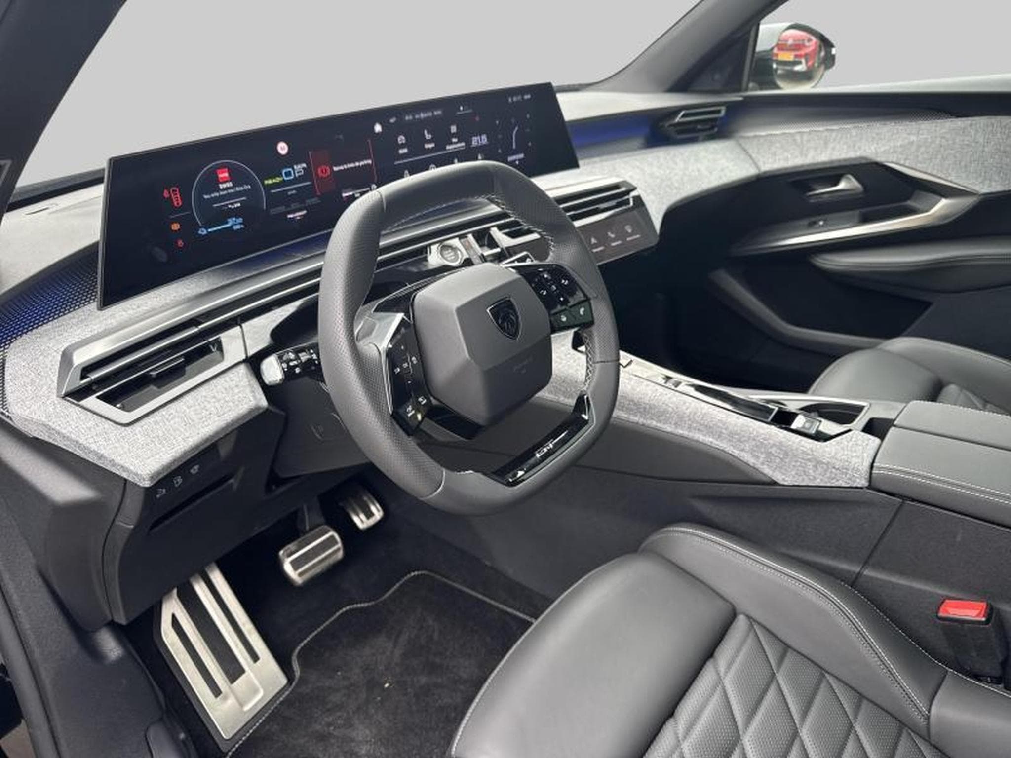 Peugeot 5008 III & e- GT (2025) - Photo 11