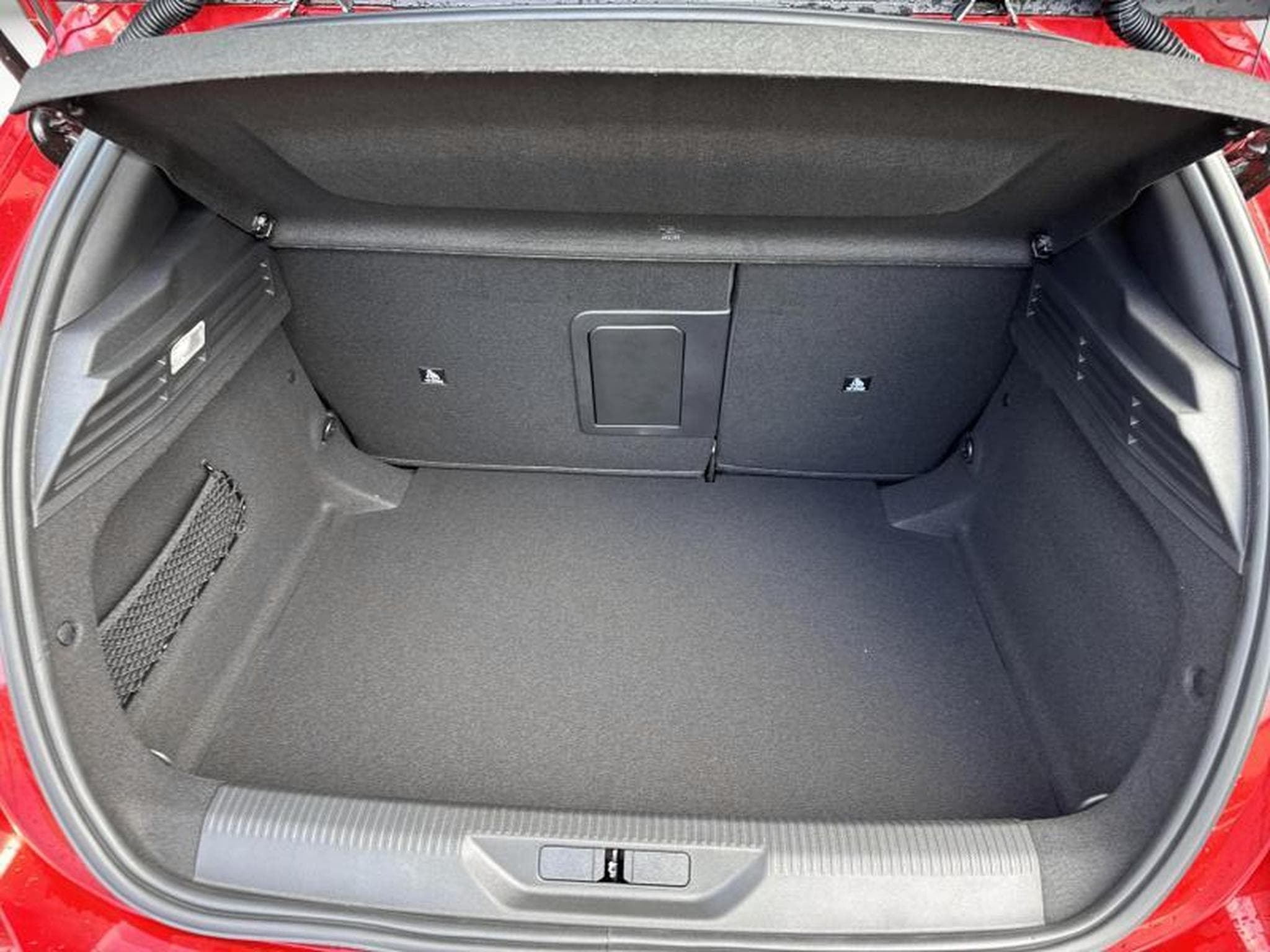 Peugeot 308 GT BlueHDi 130ch EAT8 (2025) - Photo 20