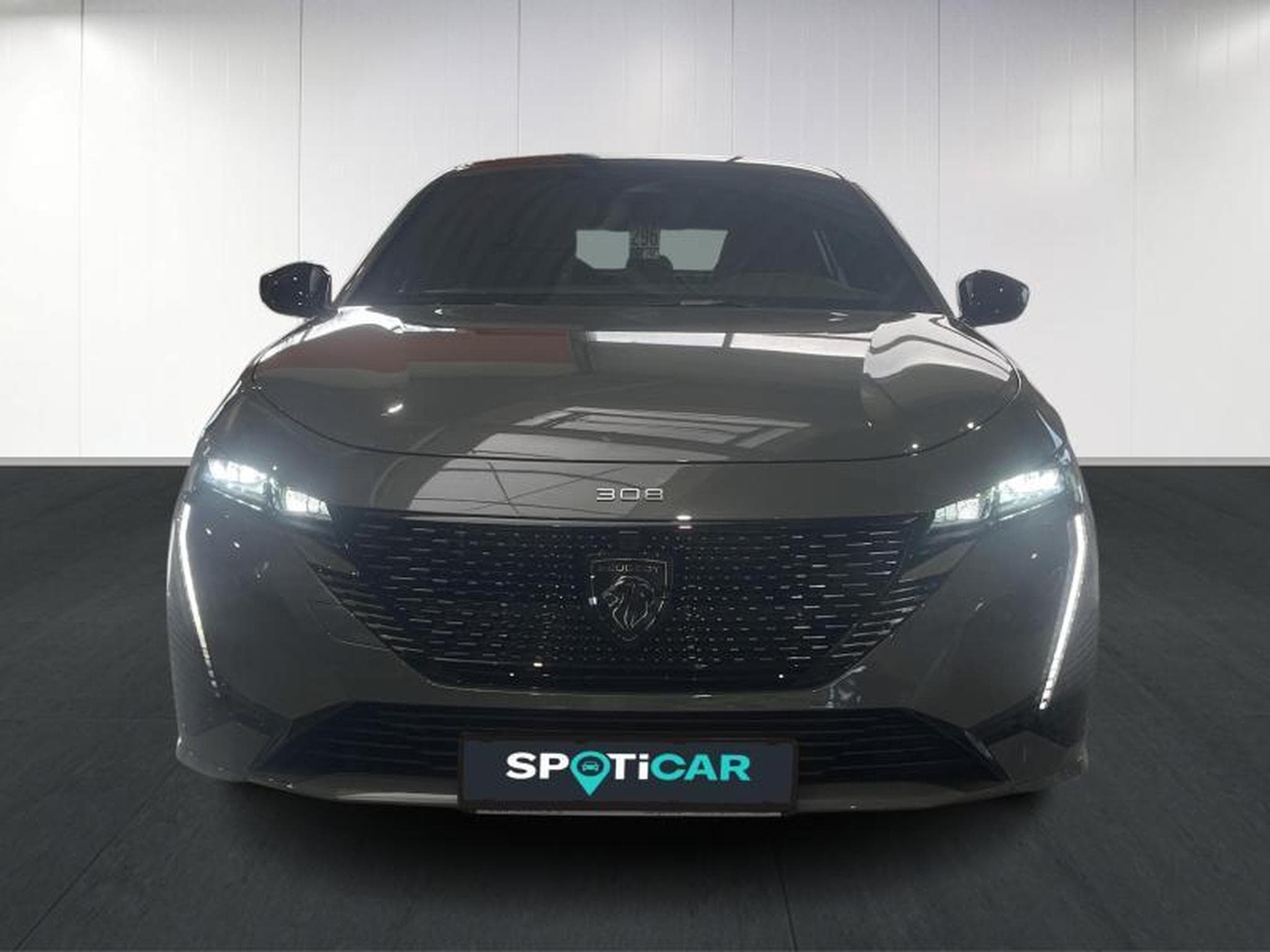 Peugeot 308 GT Plug-in Hybrid 180 e-EAT8 (2024) - Photo 2