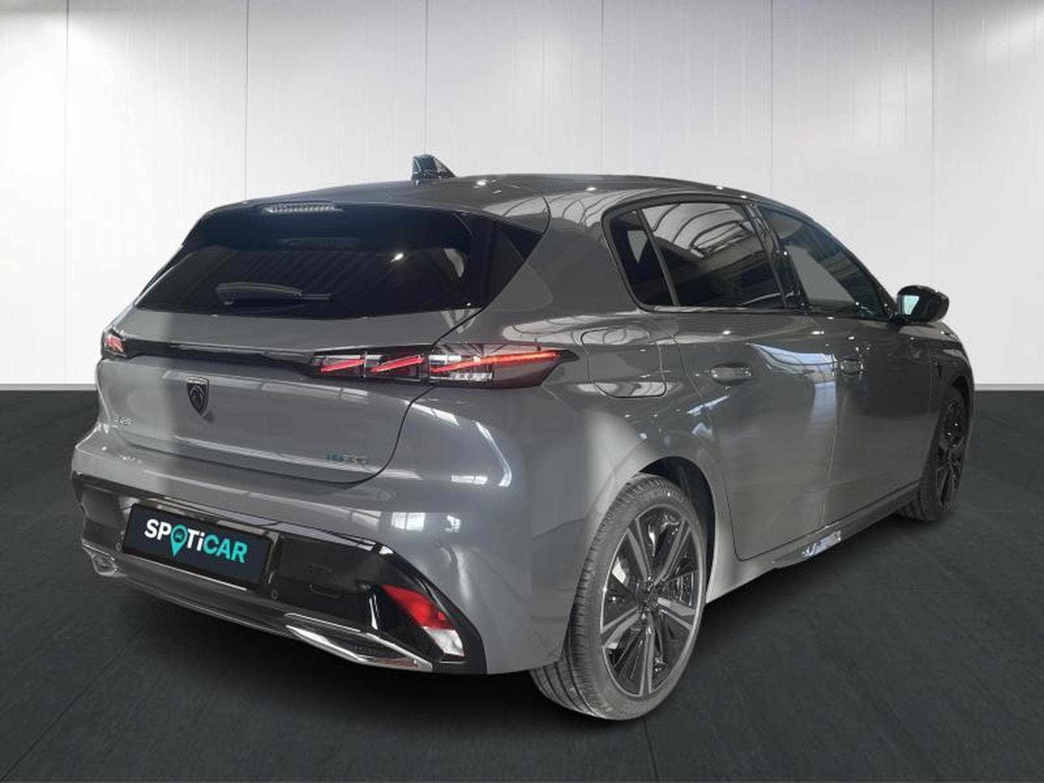 Peugeot 308 GT Plug-in Hybrid 180 e-EAT8 (2024) - Photo 4