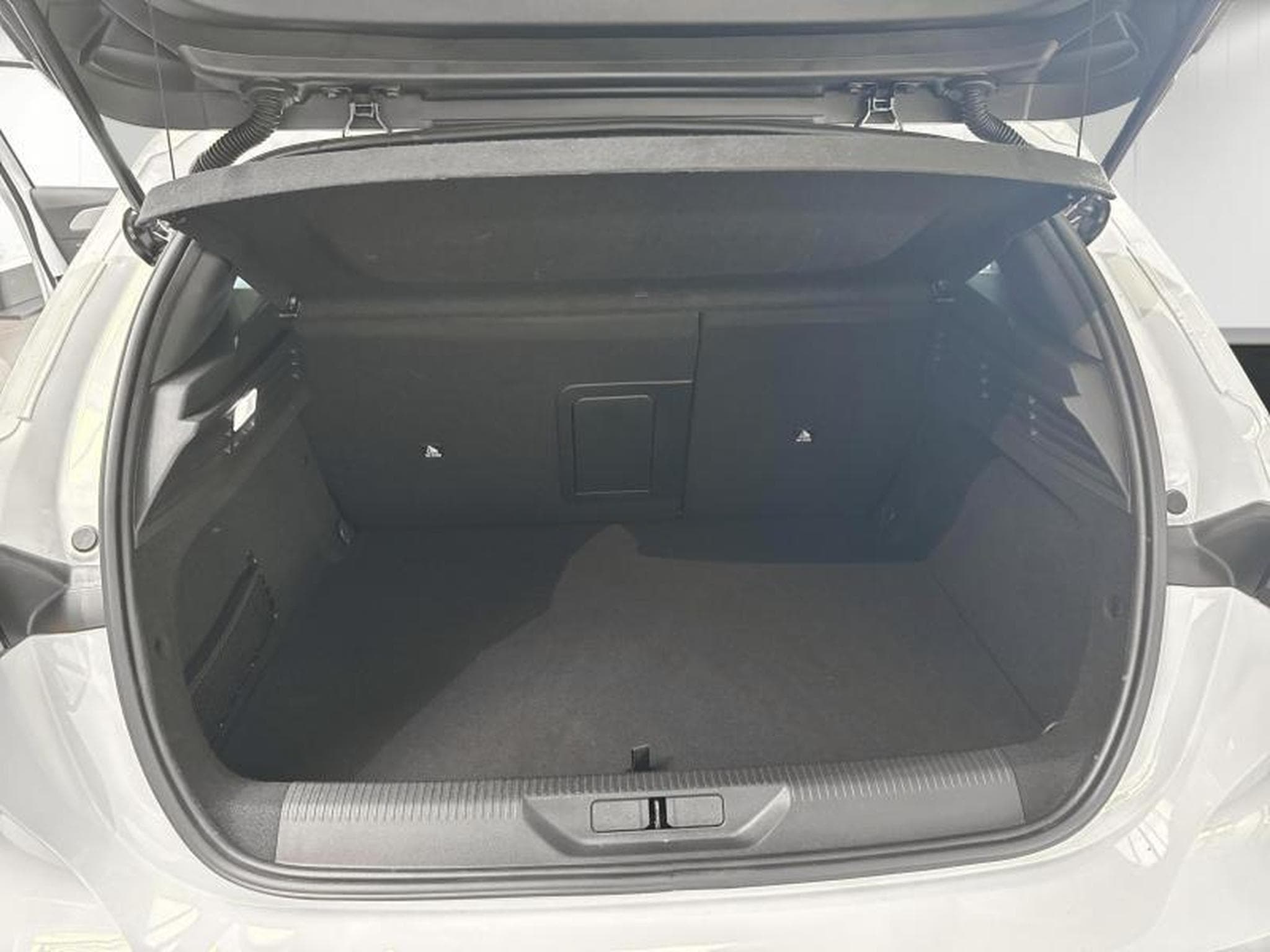 Peugeot 308 GT (2025) - Photo 20